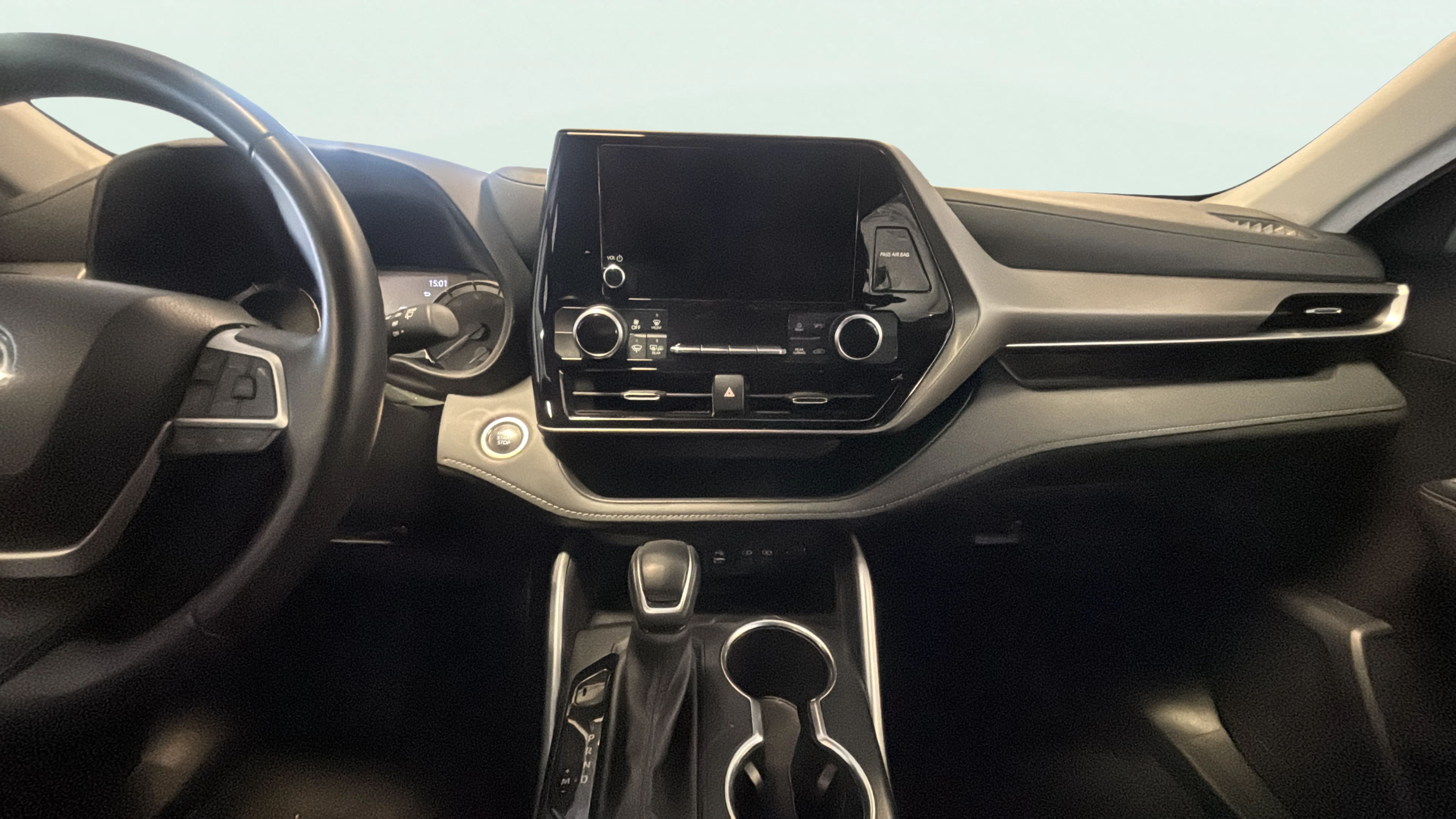 Vehicle interior 360 preview