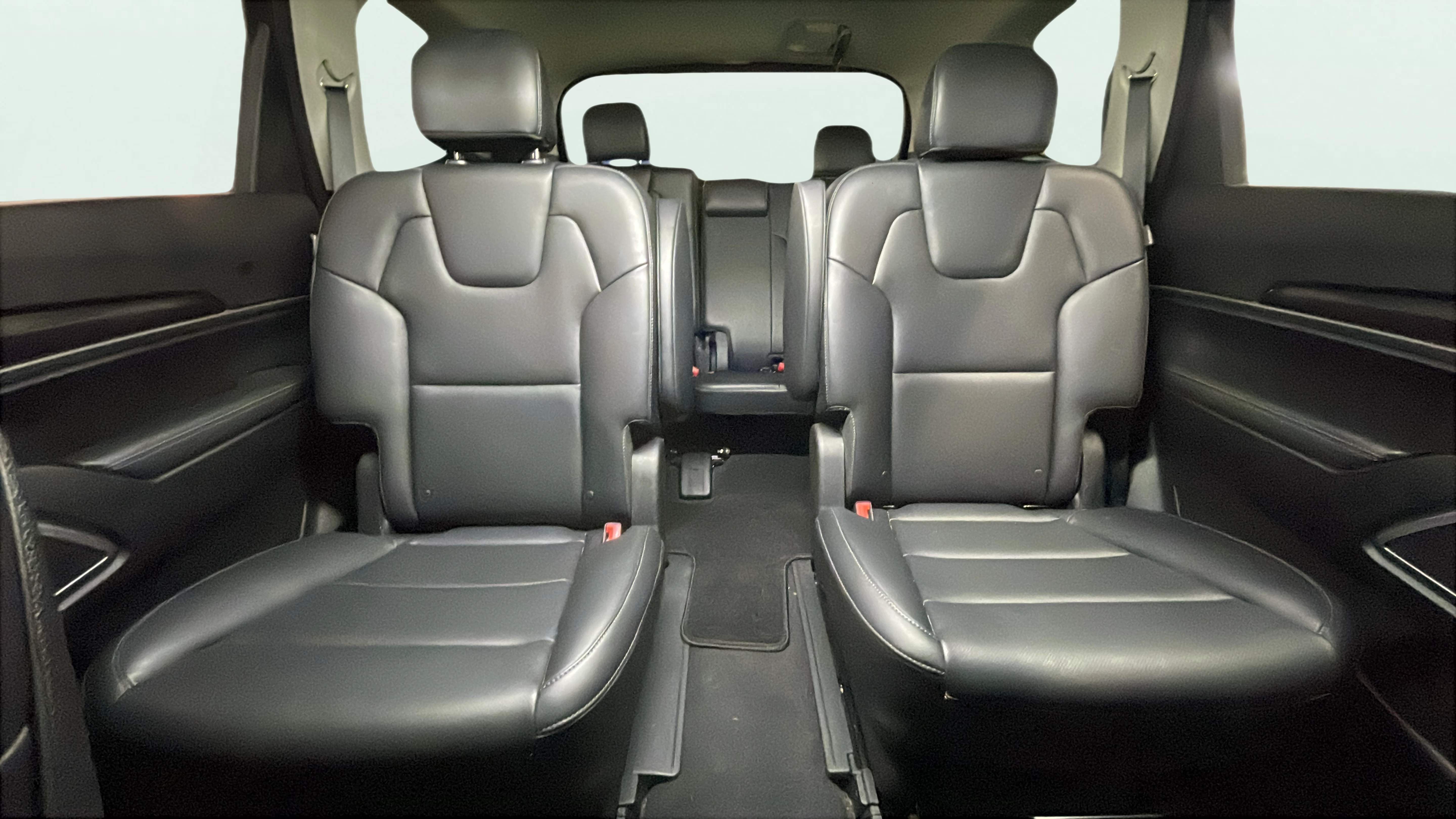 Vehicle interior 2