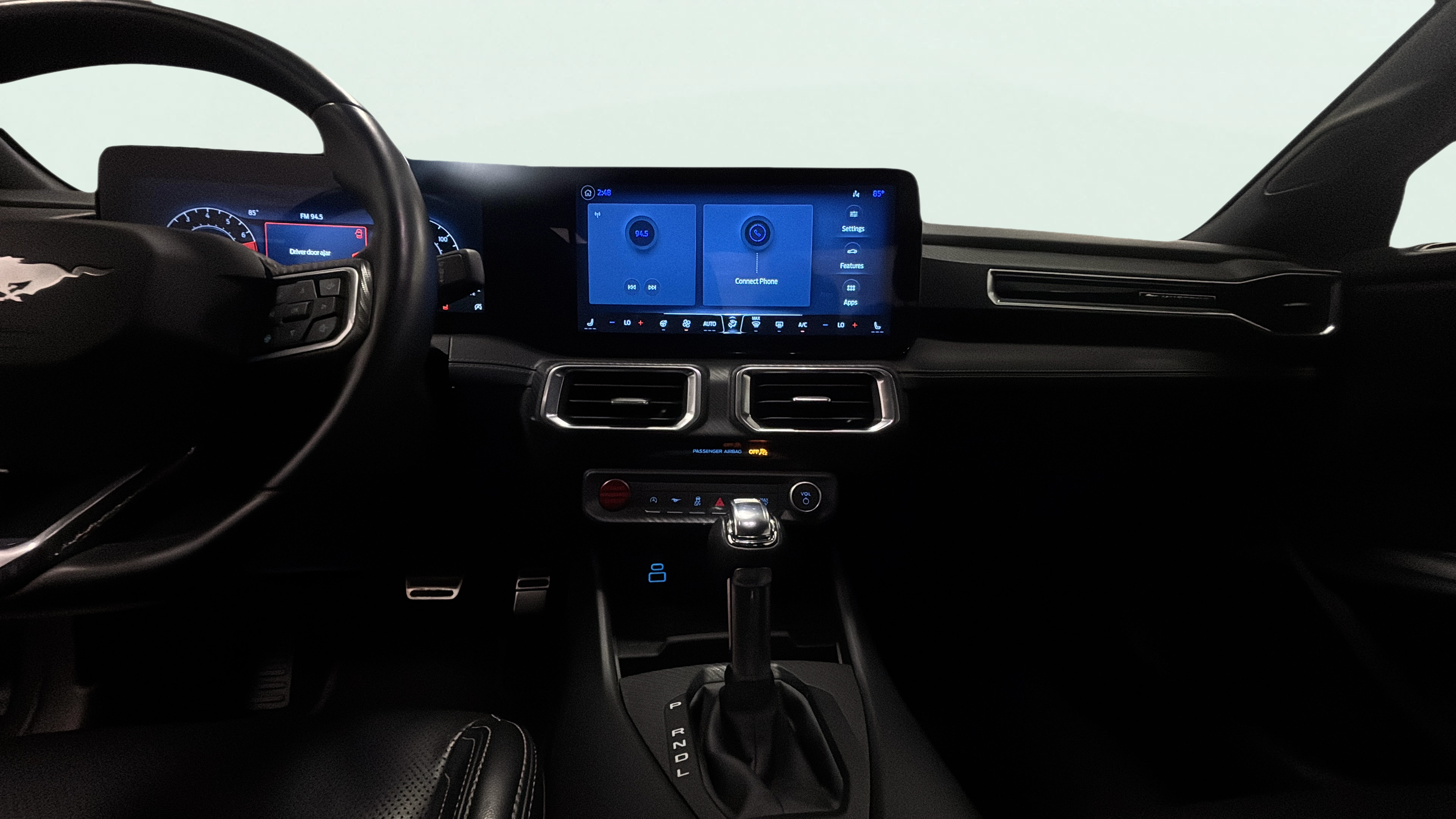Vehicle interior 360 preview