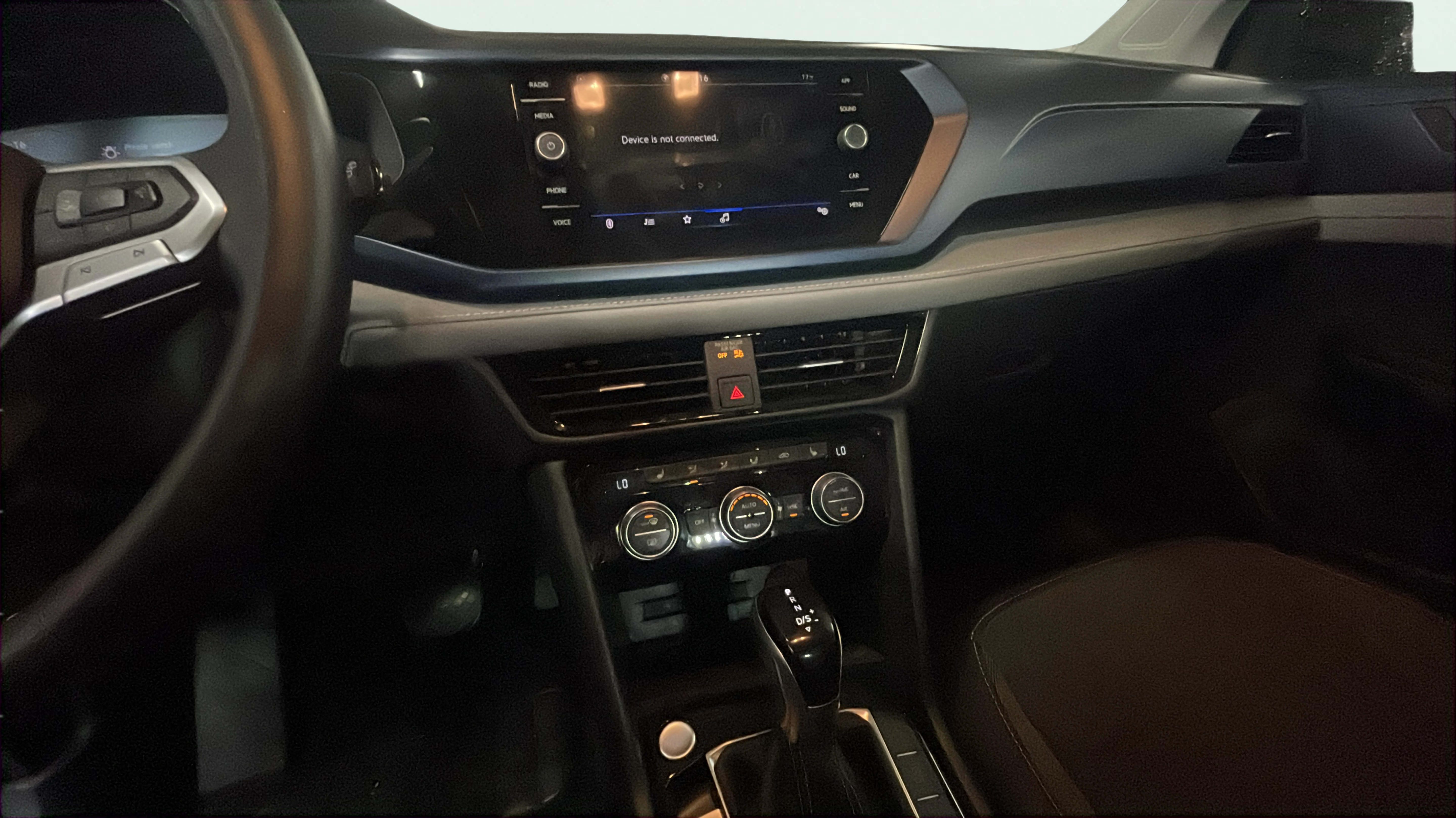Vehicle interior 360 preview