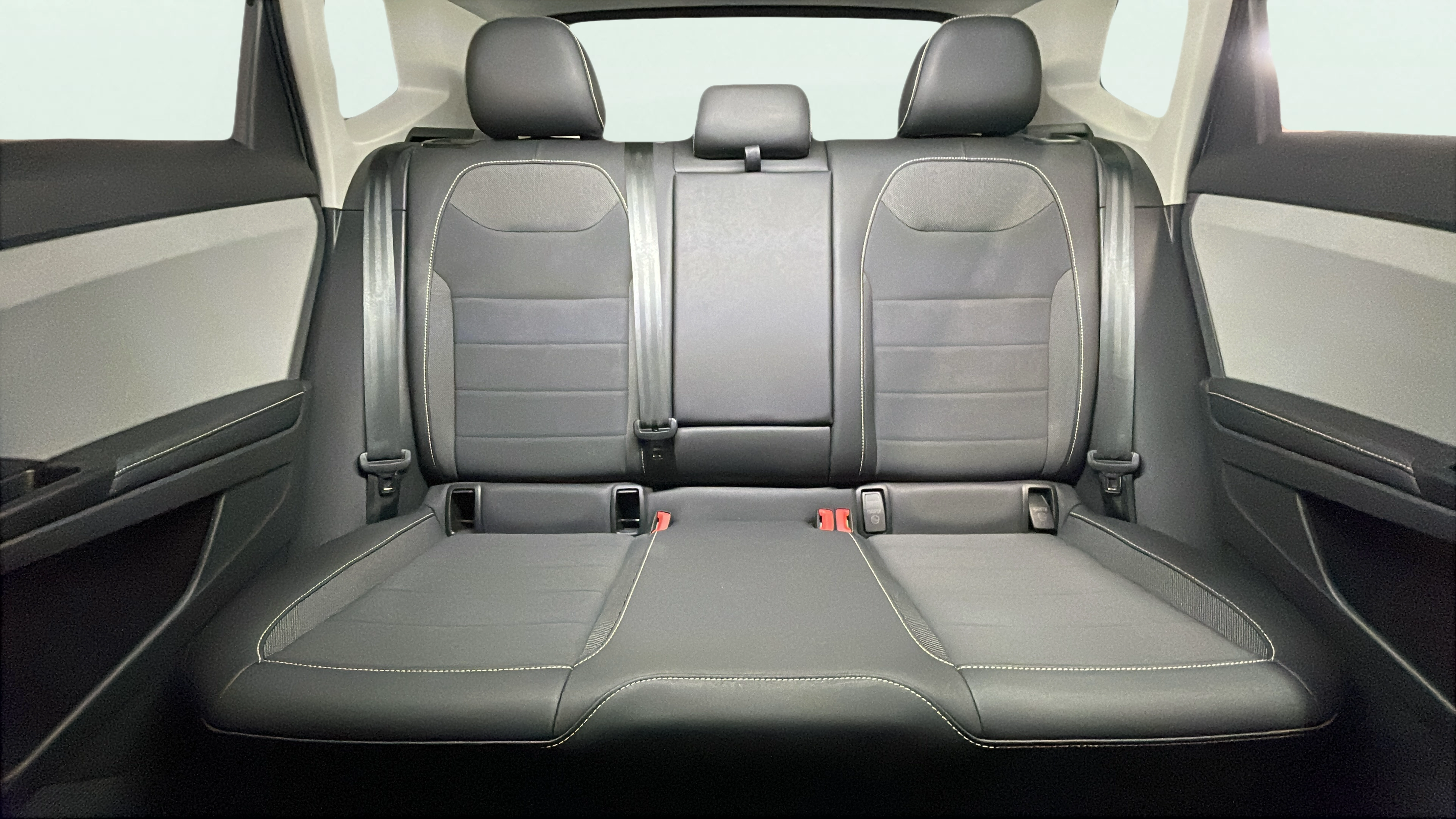 Vehicle interior 2