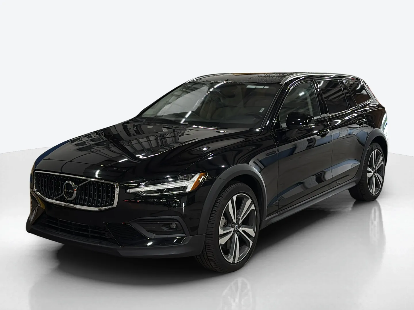 2025 Volvo V60 Cross Country