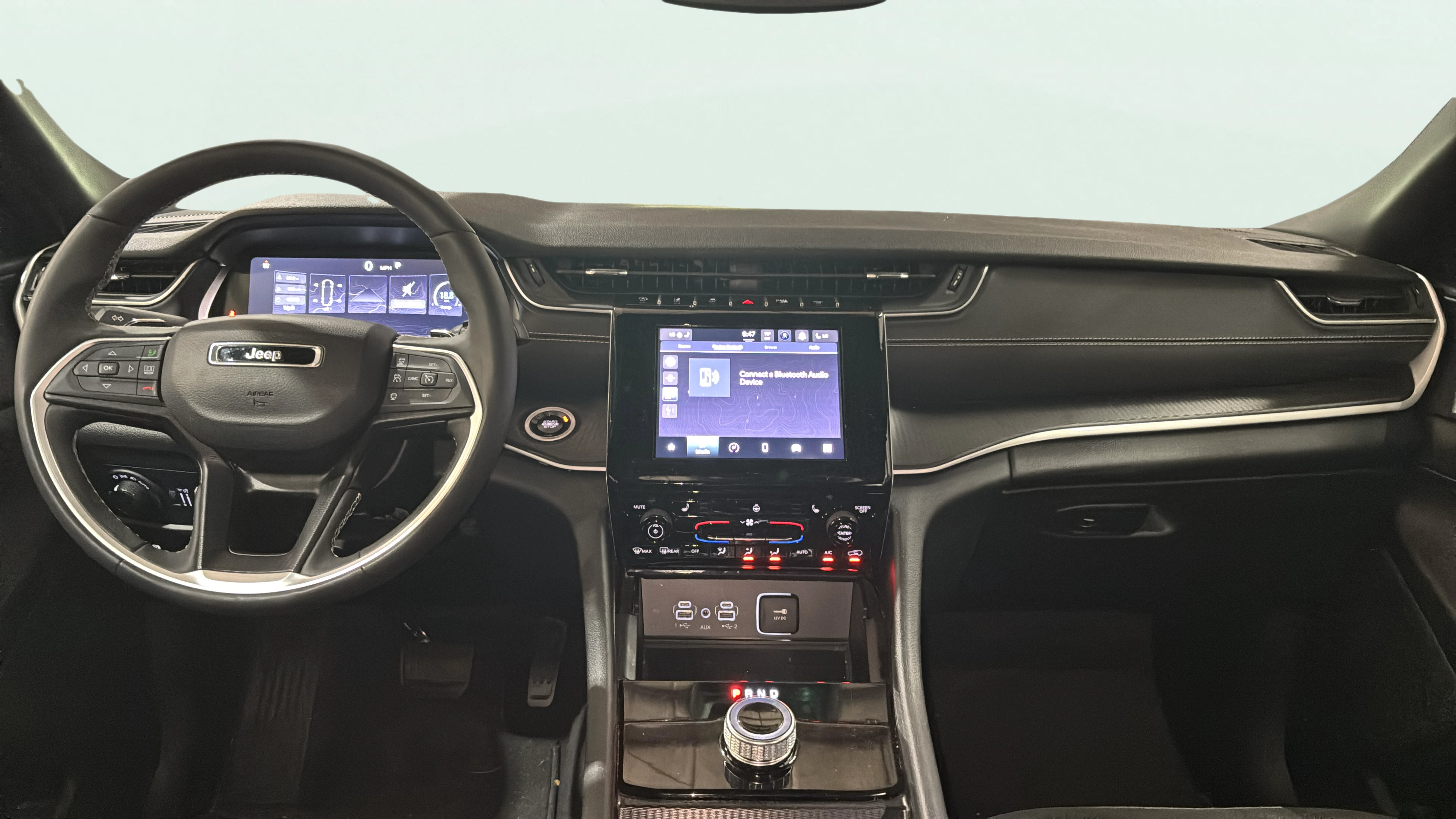 Vehicle interior 360 preview