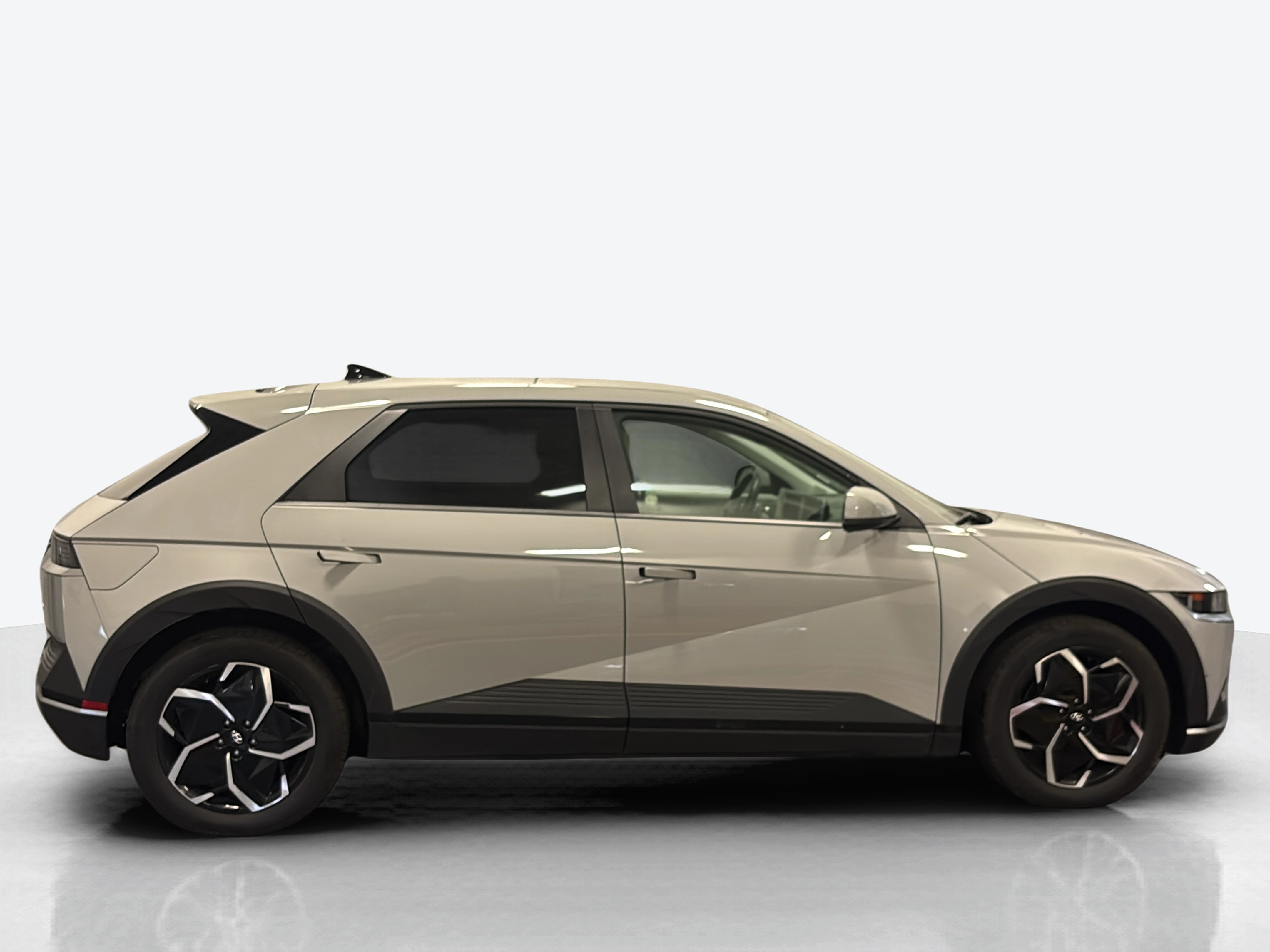 Vehicle exterior side