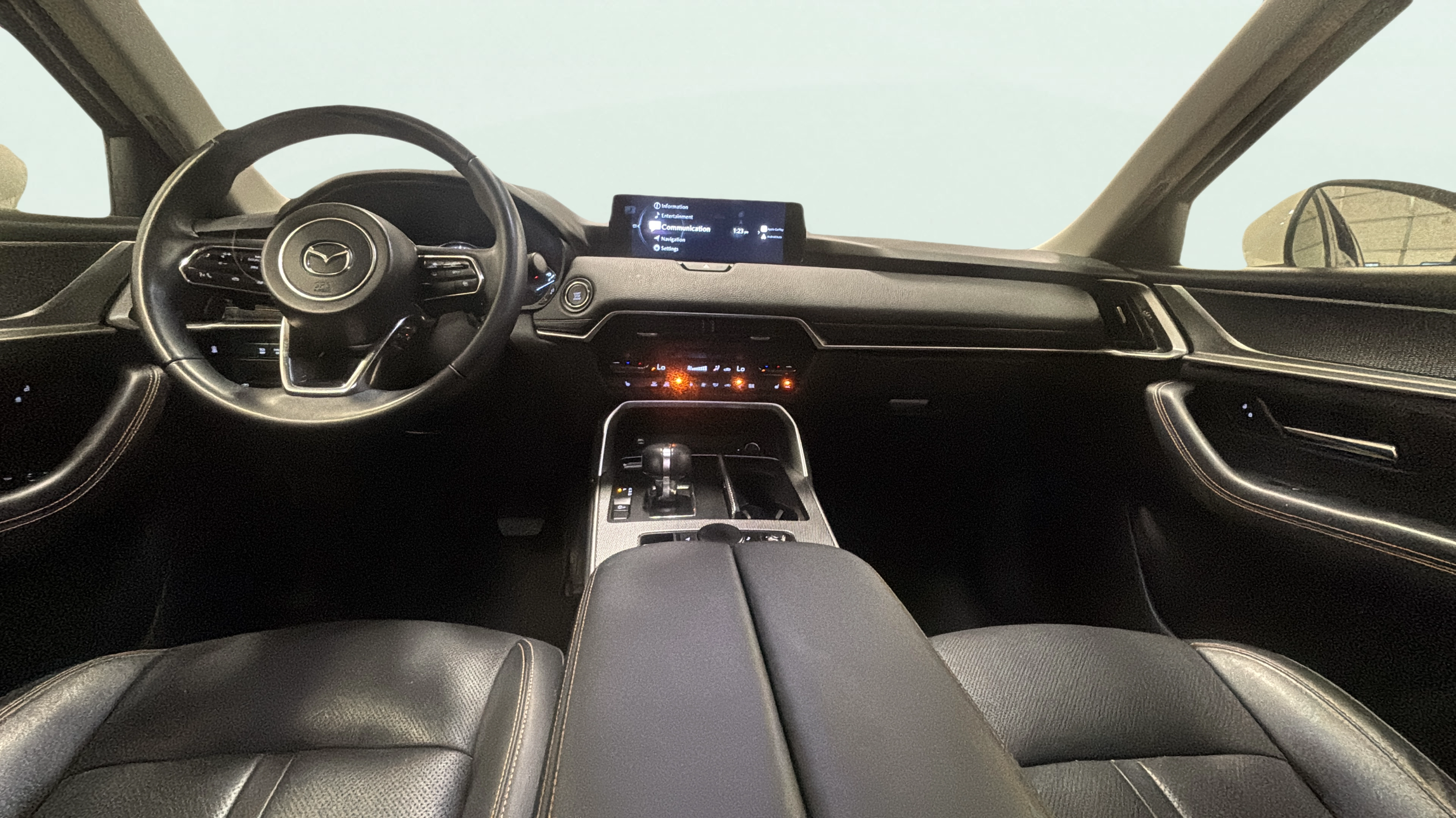 Vehicle interior 360 preview