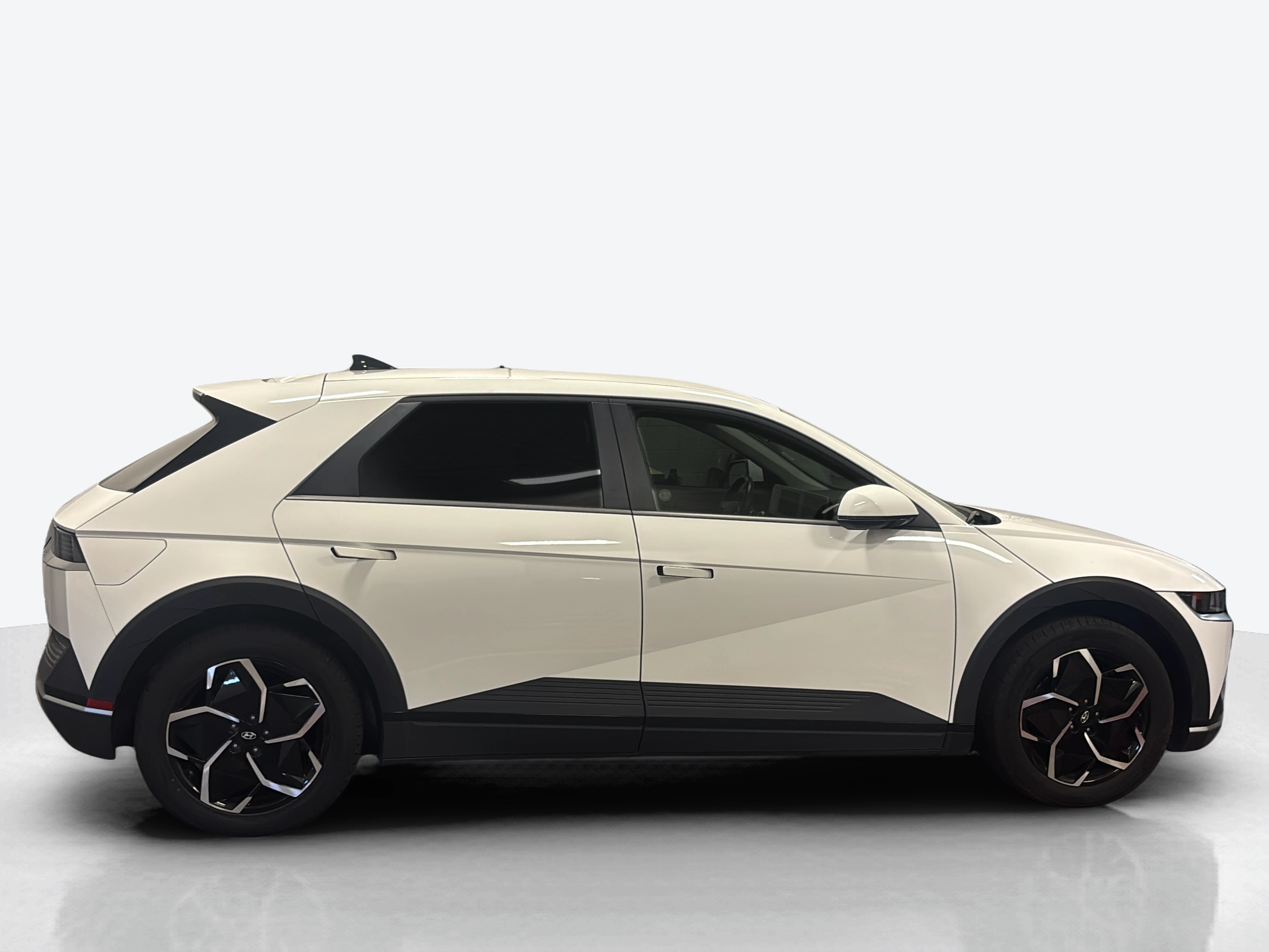 Vehicle exterior side