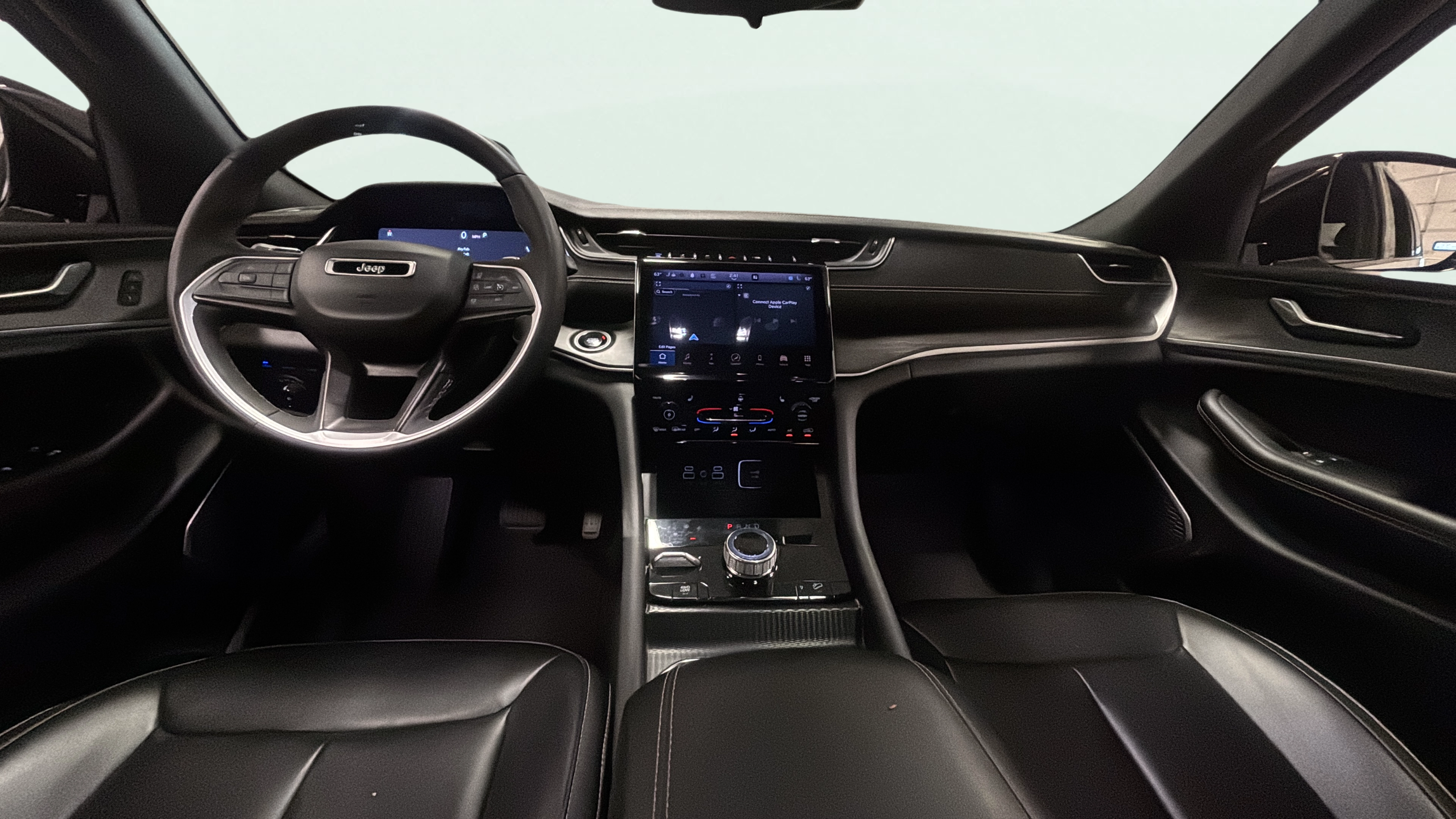 Vehicle interior 360 preview
