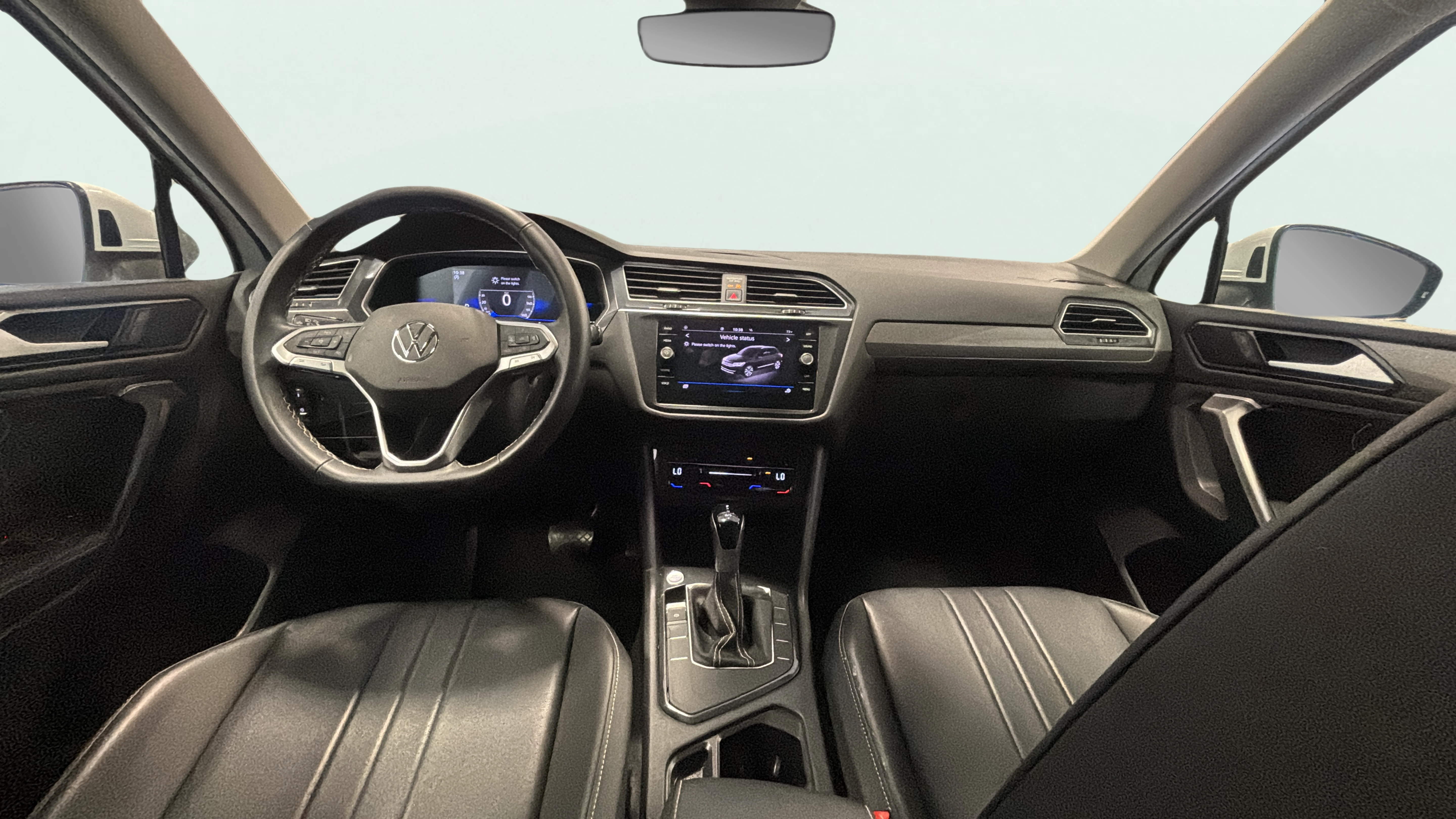 Vehicle interior 360 preview