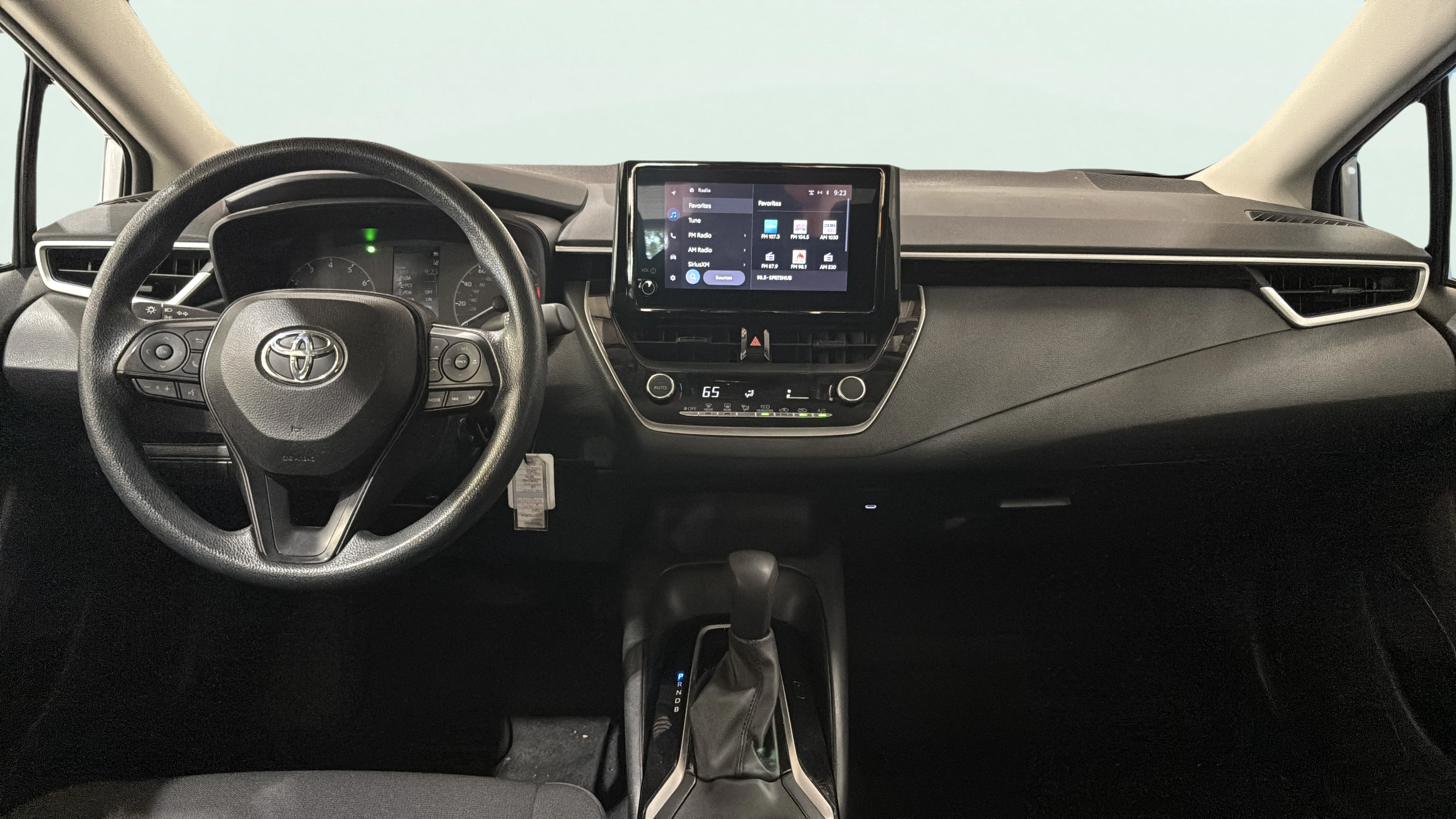 Vehicle interior 360 preview