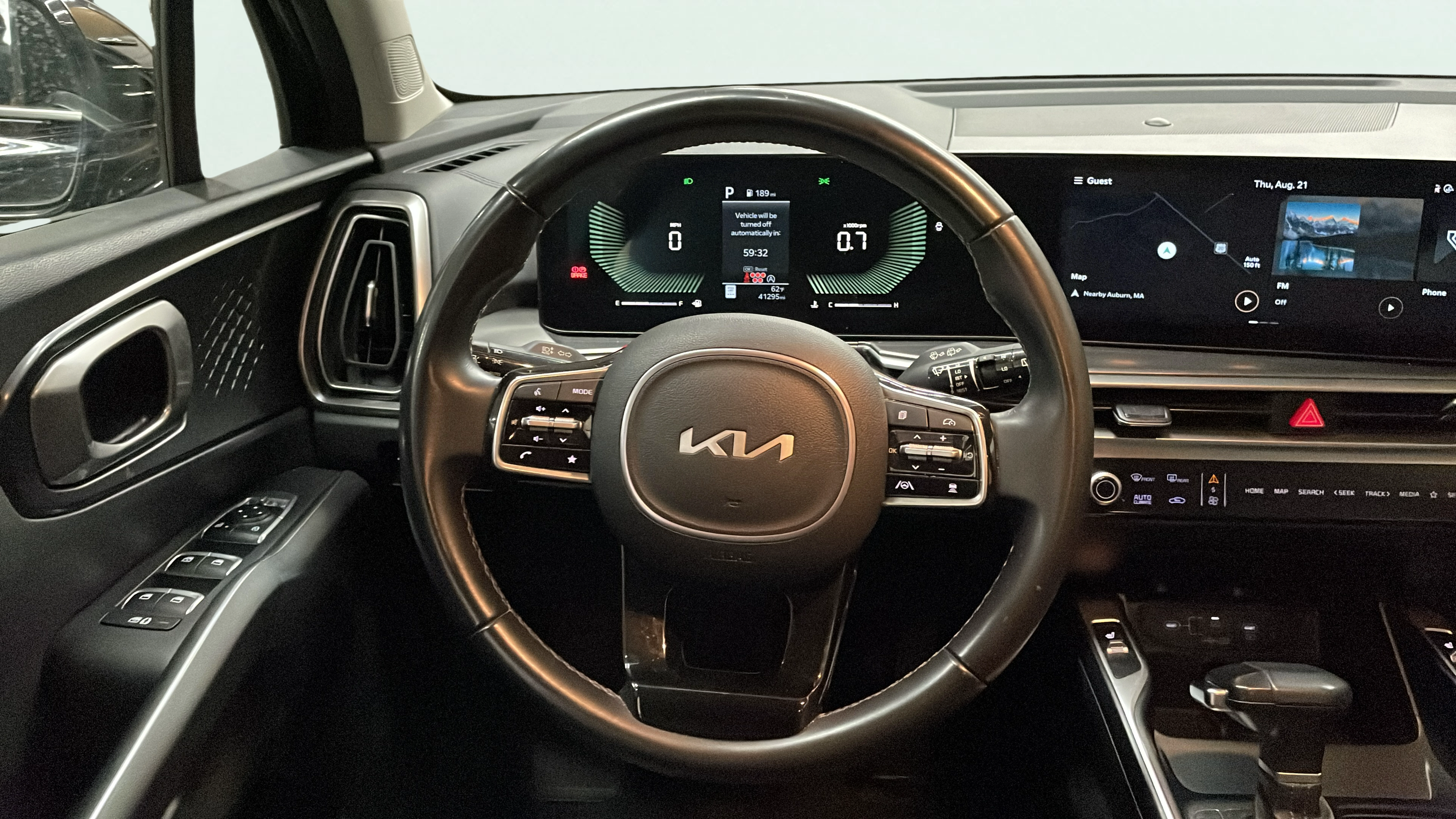 Vehicle interior 360 preview