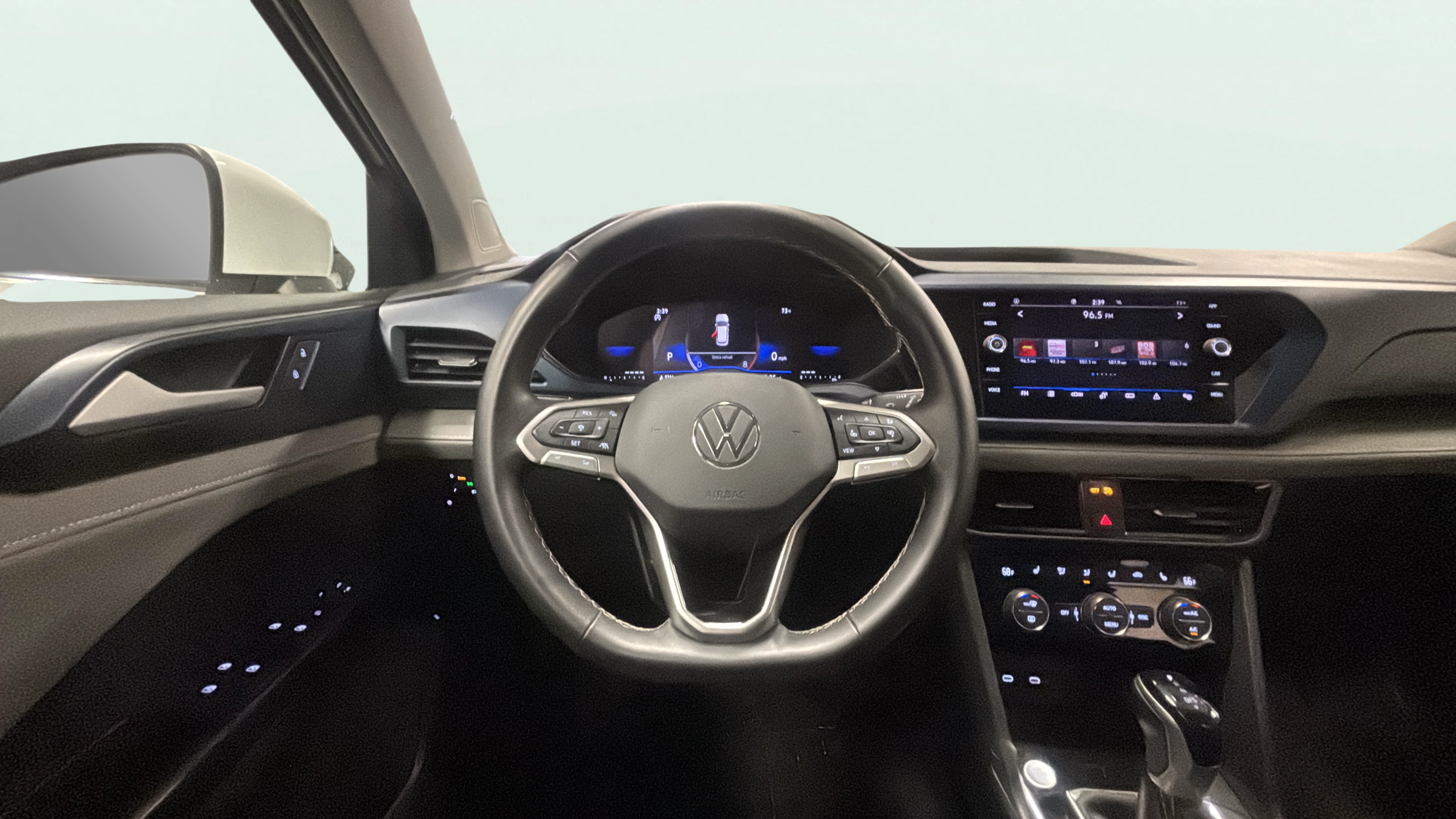 Vehicle interior 1