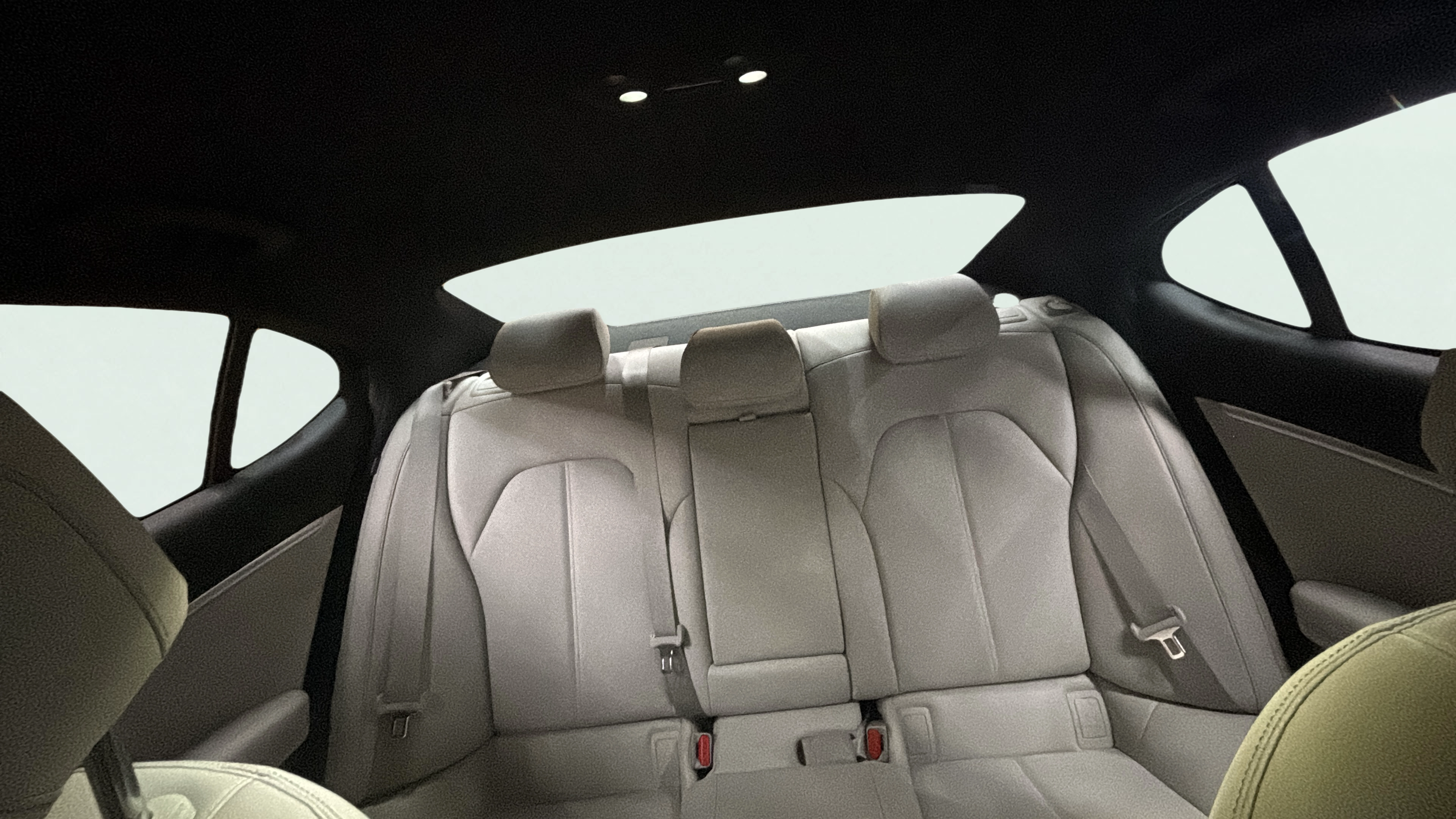 Vehicle interior 2