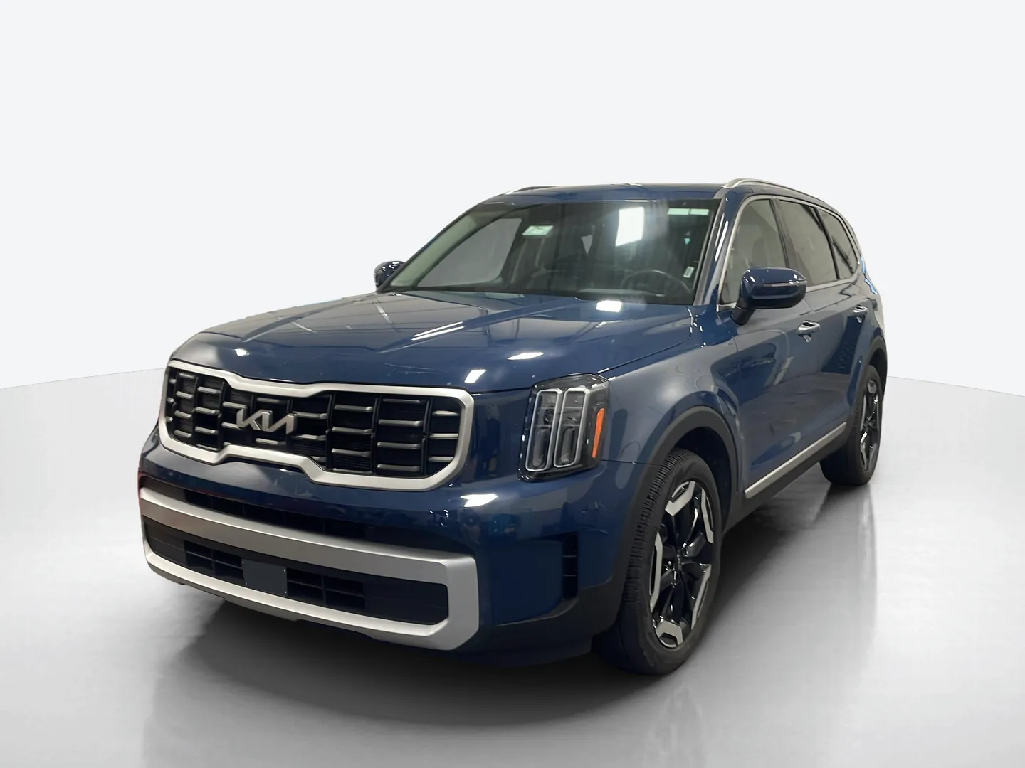 2025 Kia Telluride — image 1 of 8