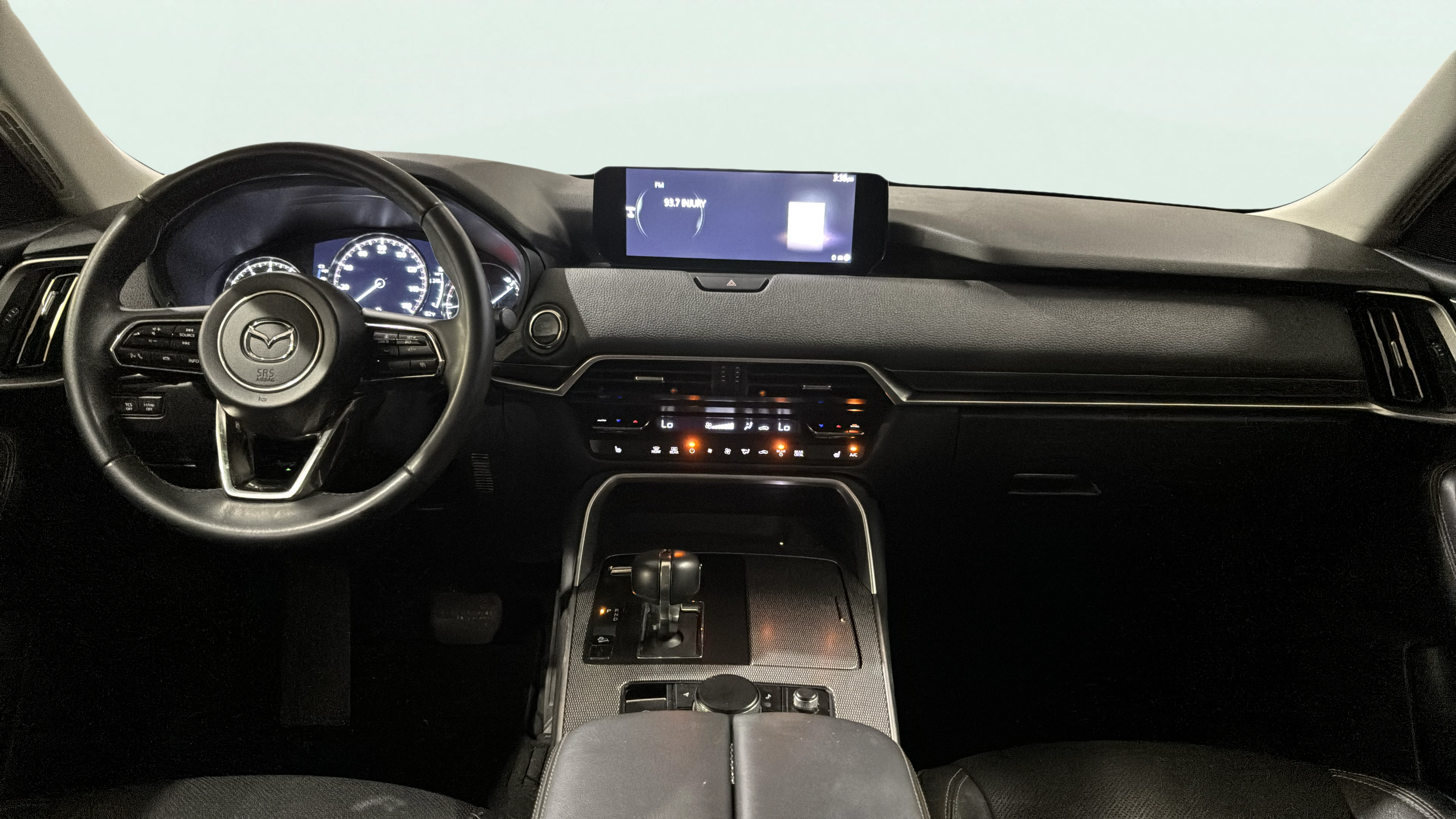 Vehicle interior 360 preview