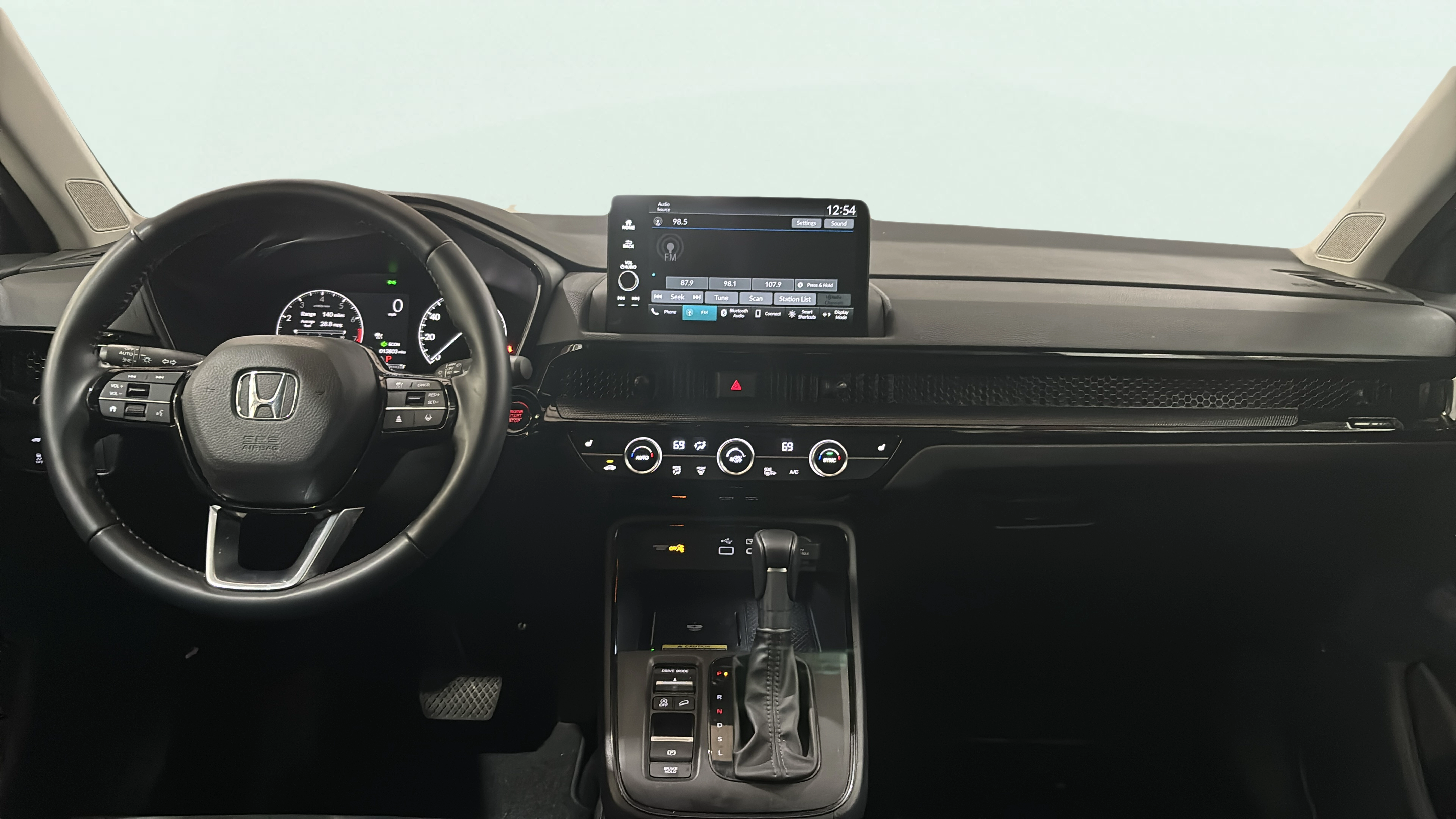Vehicle interior 360 preview