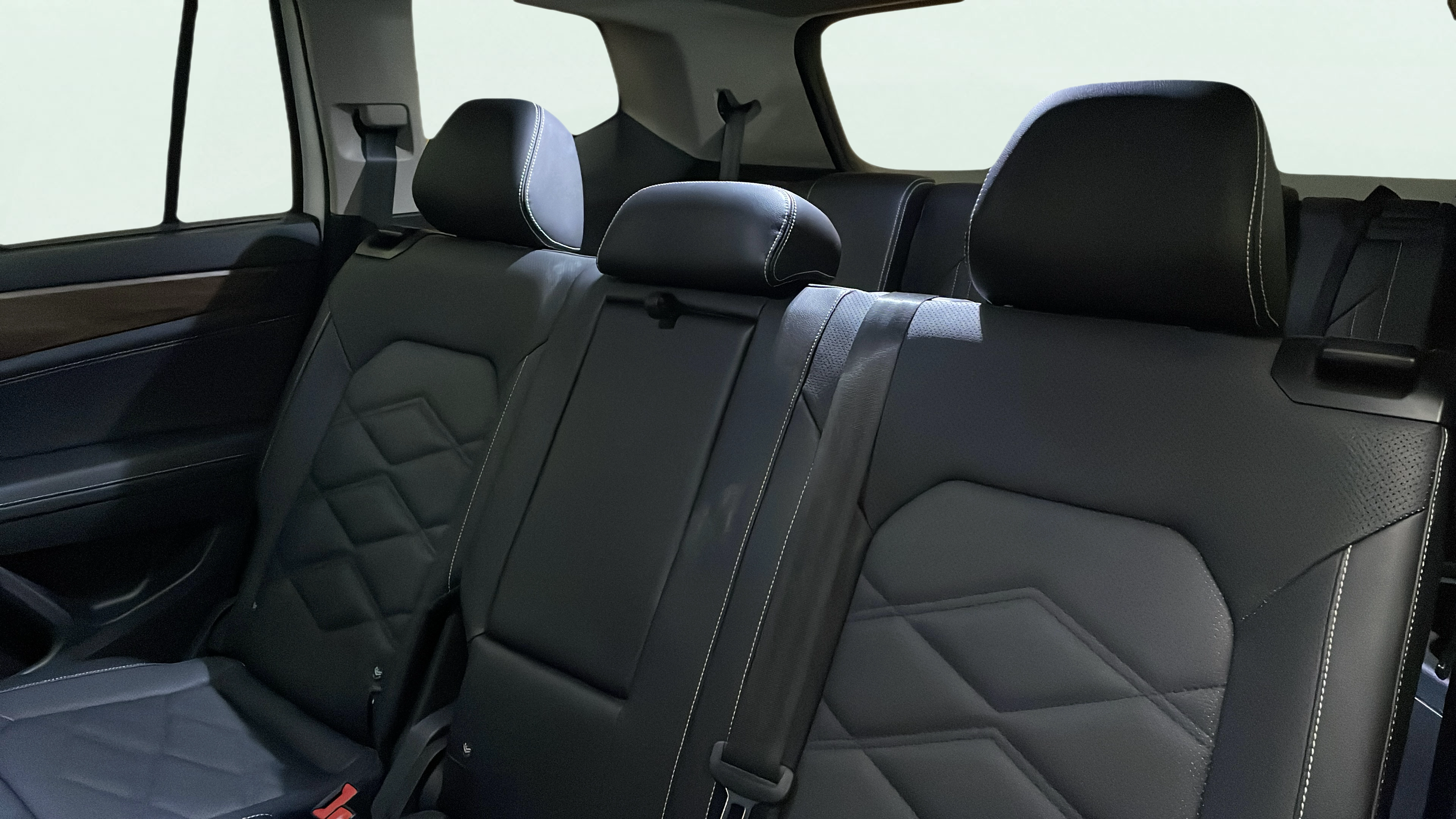 Vehicle interior 2