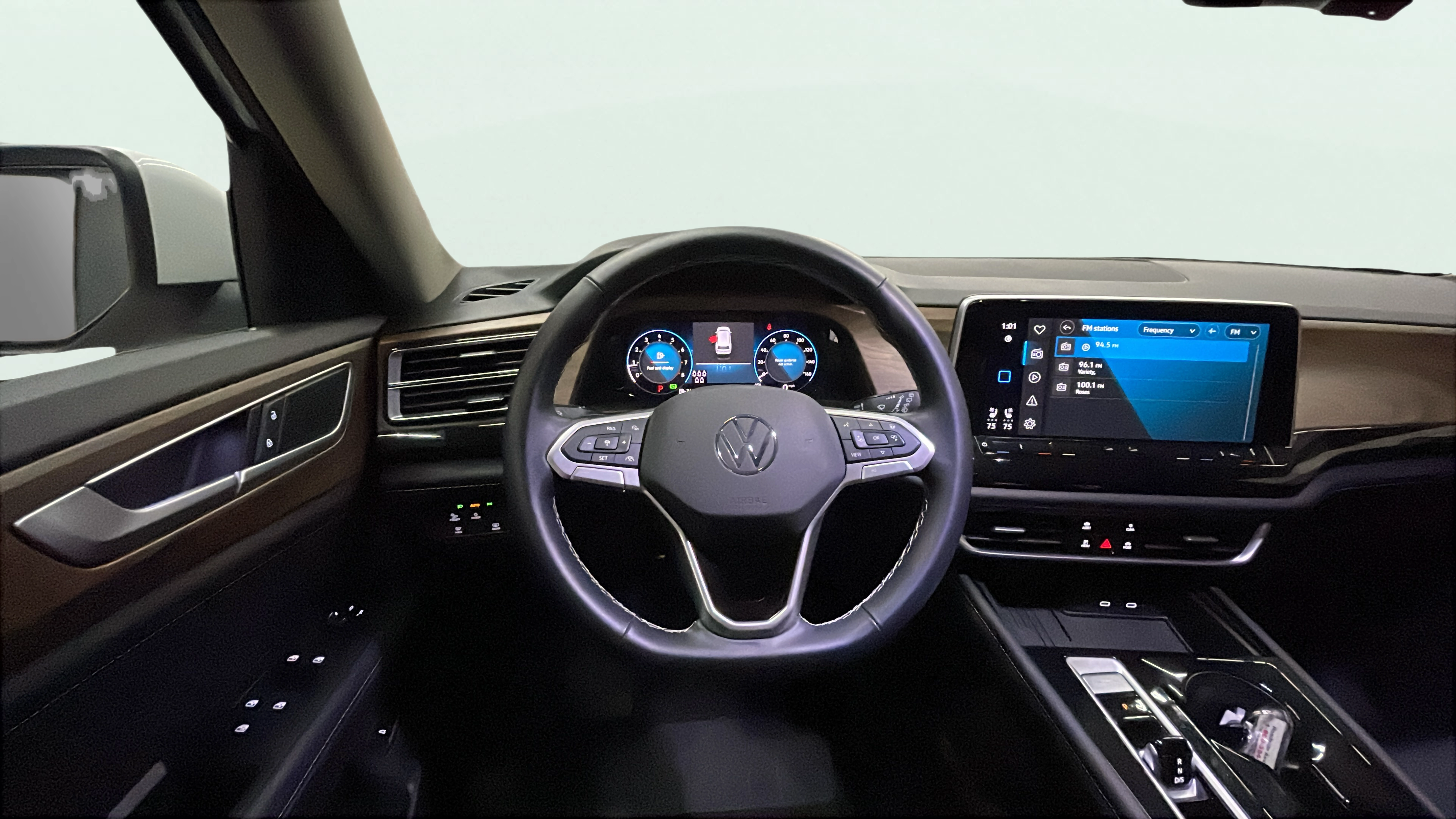 Vehicle interior 1