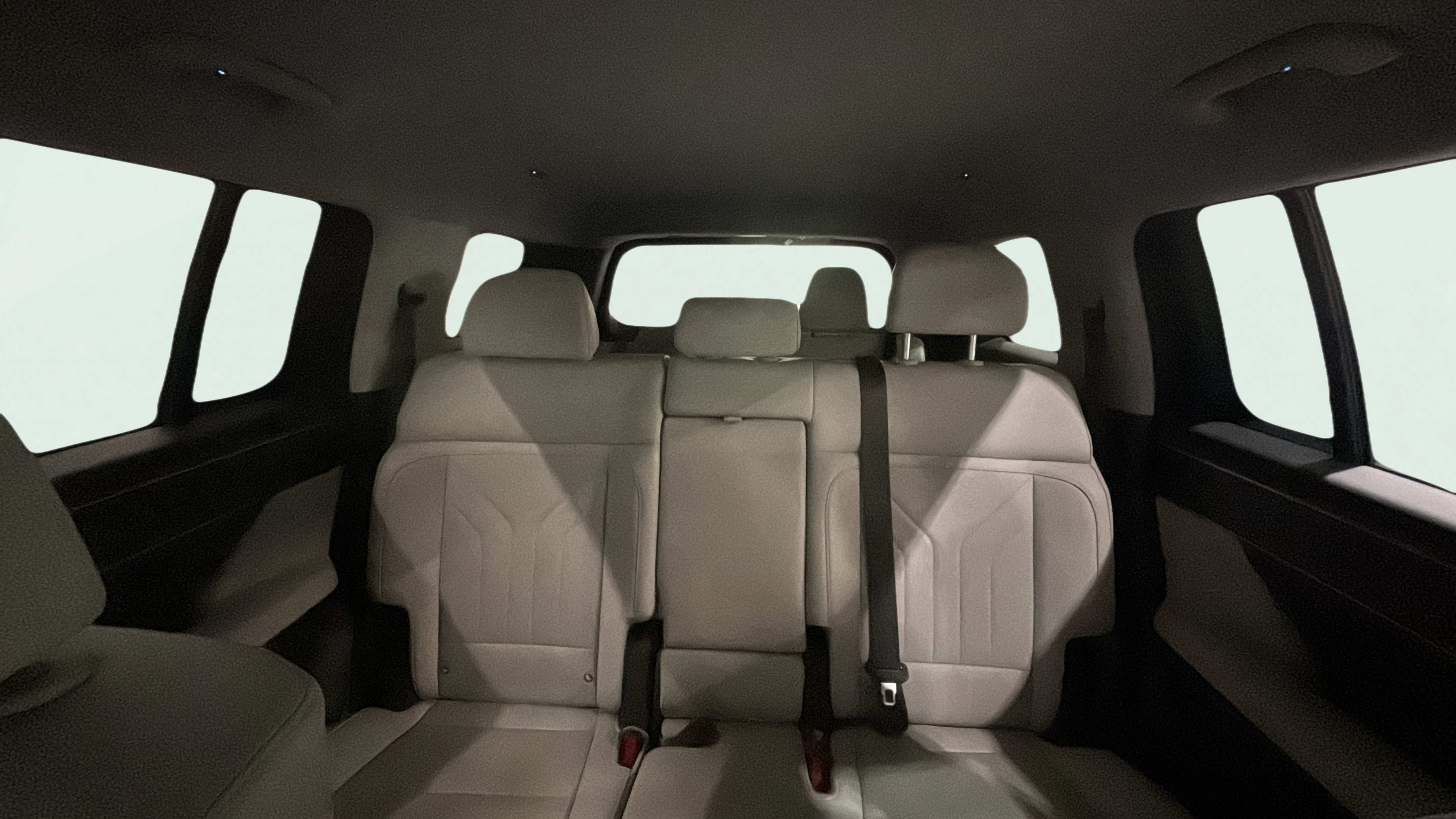 Vehicle interior 2