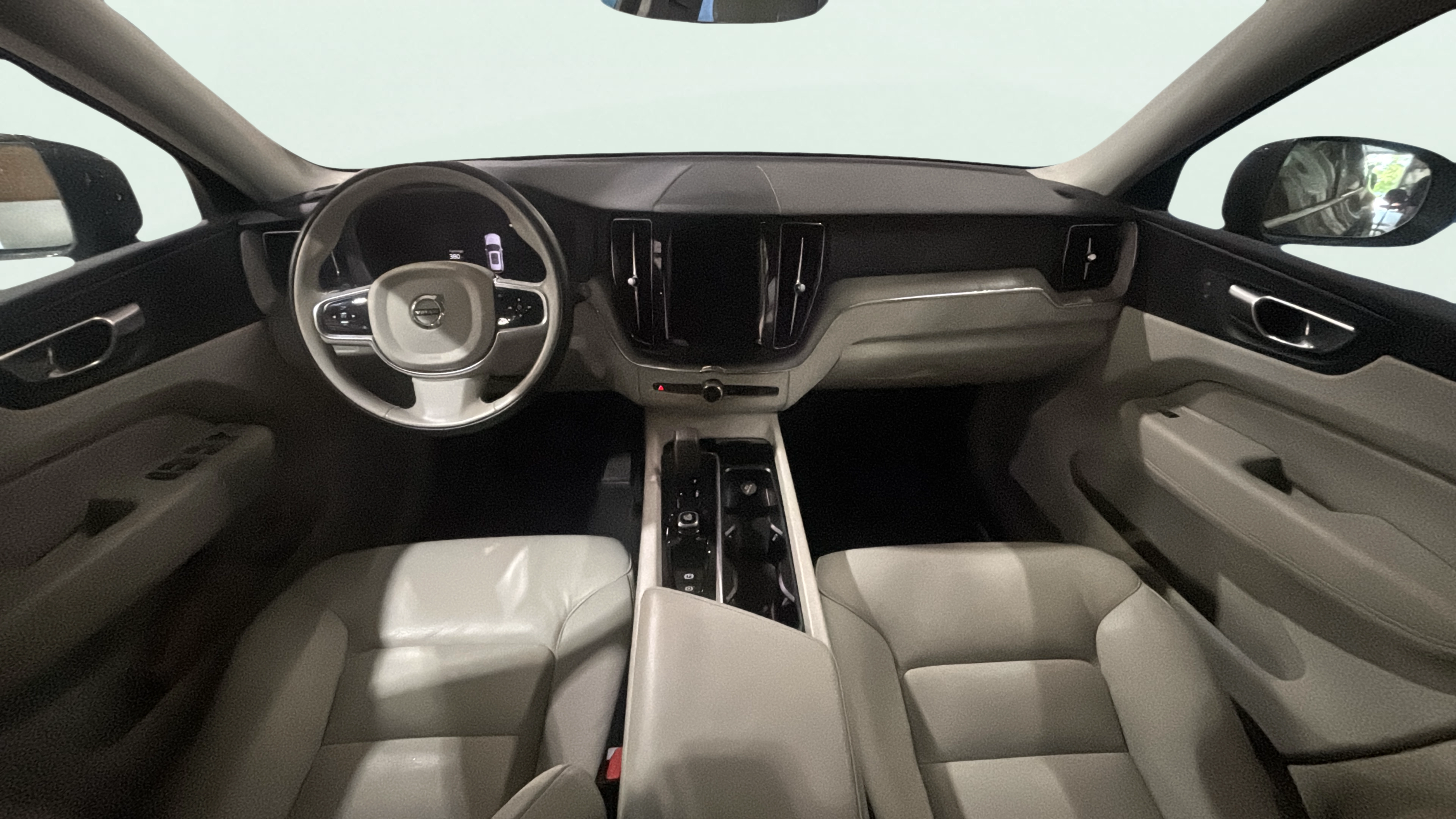 Vehicle interior 360 preview