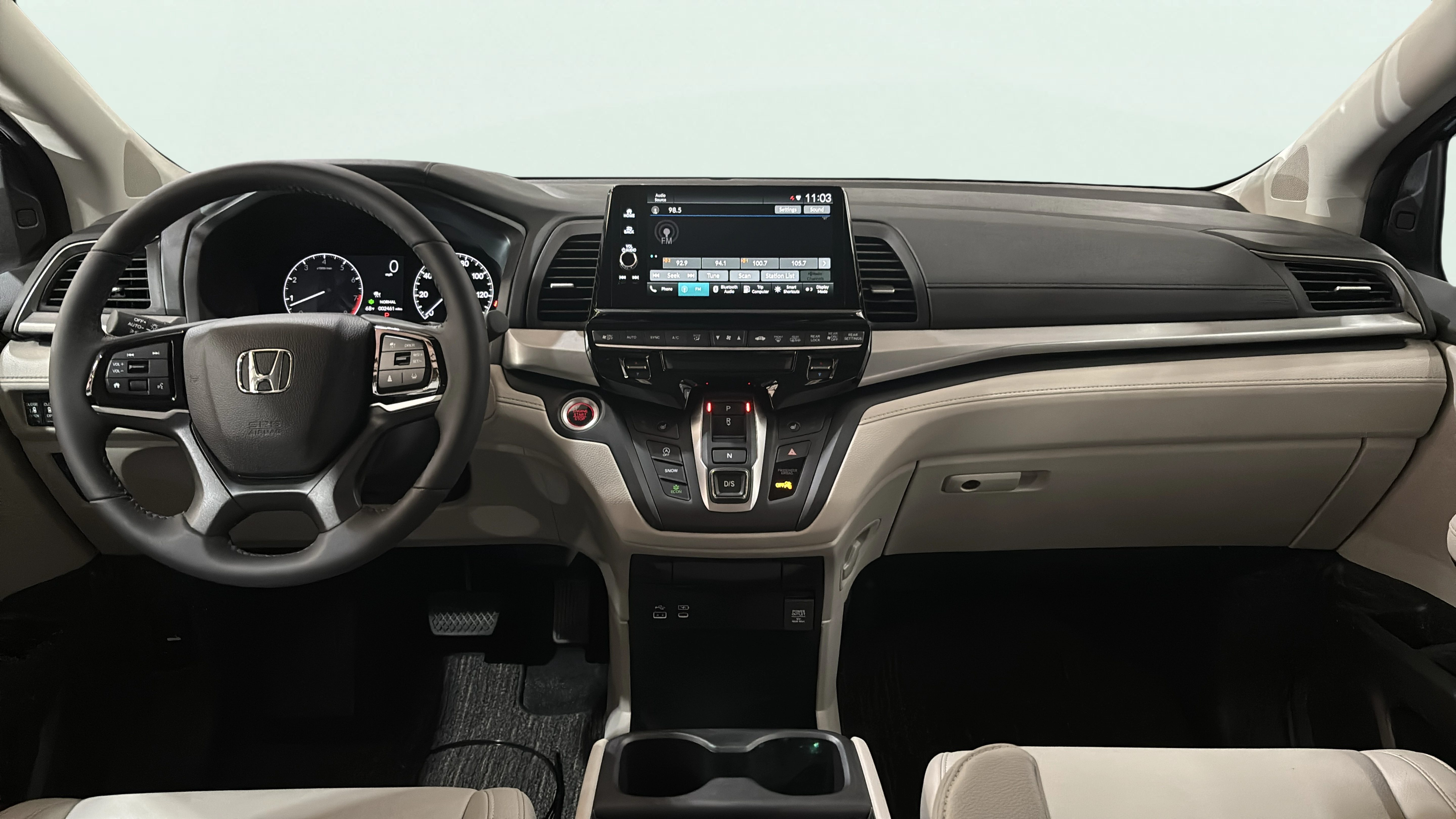 Vehicle interior 360 preview