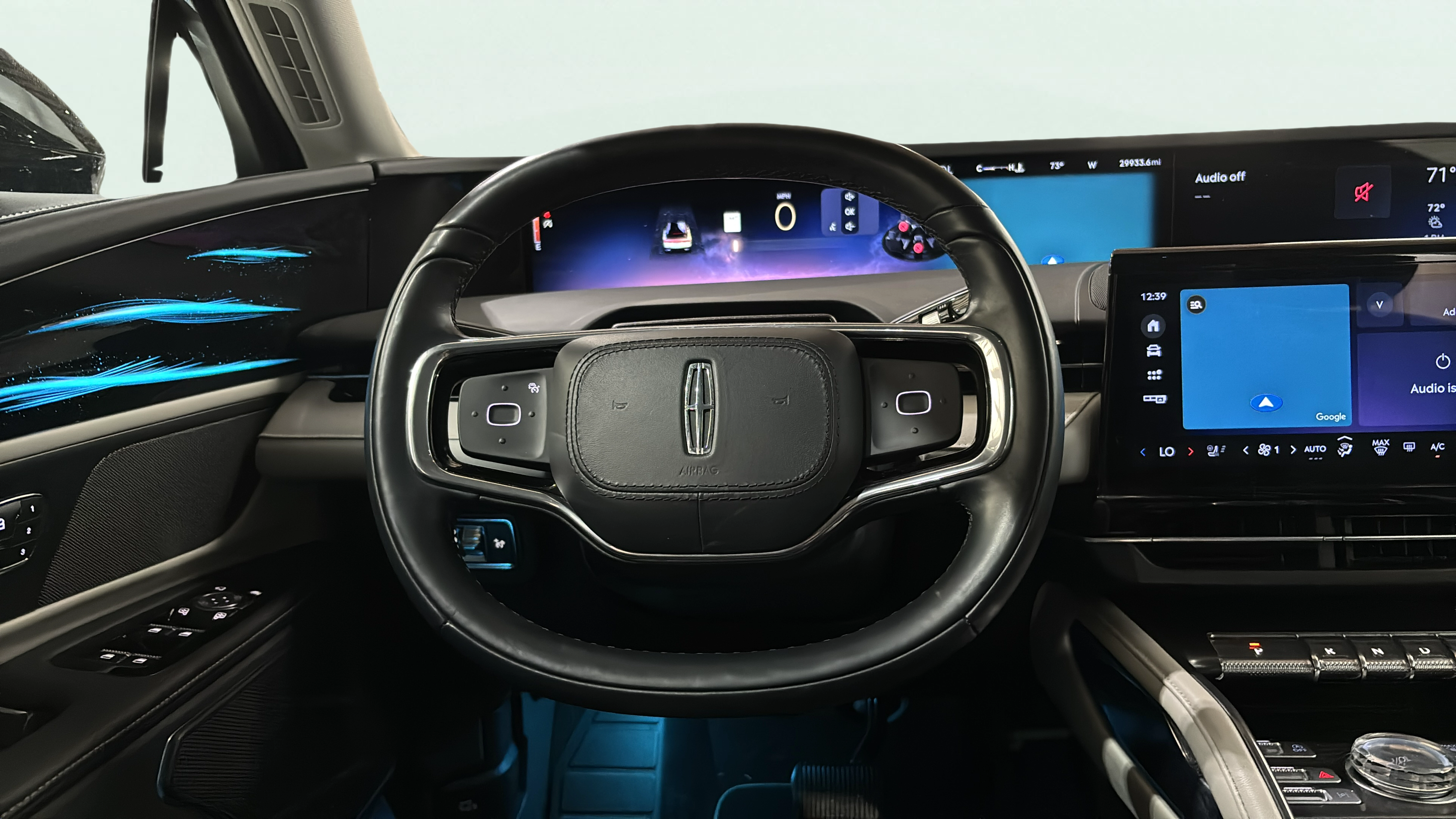 Vehicle interior 1