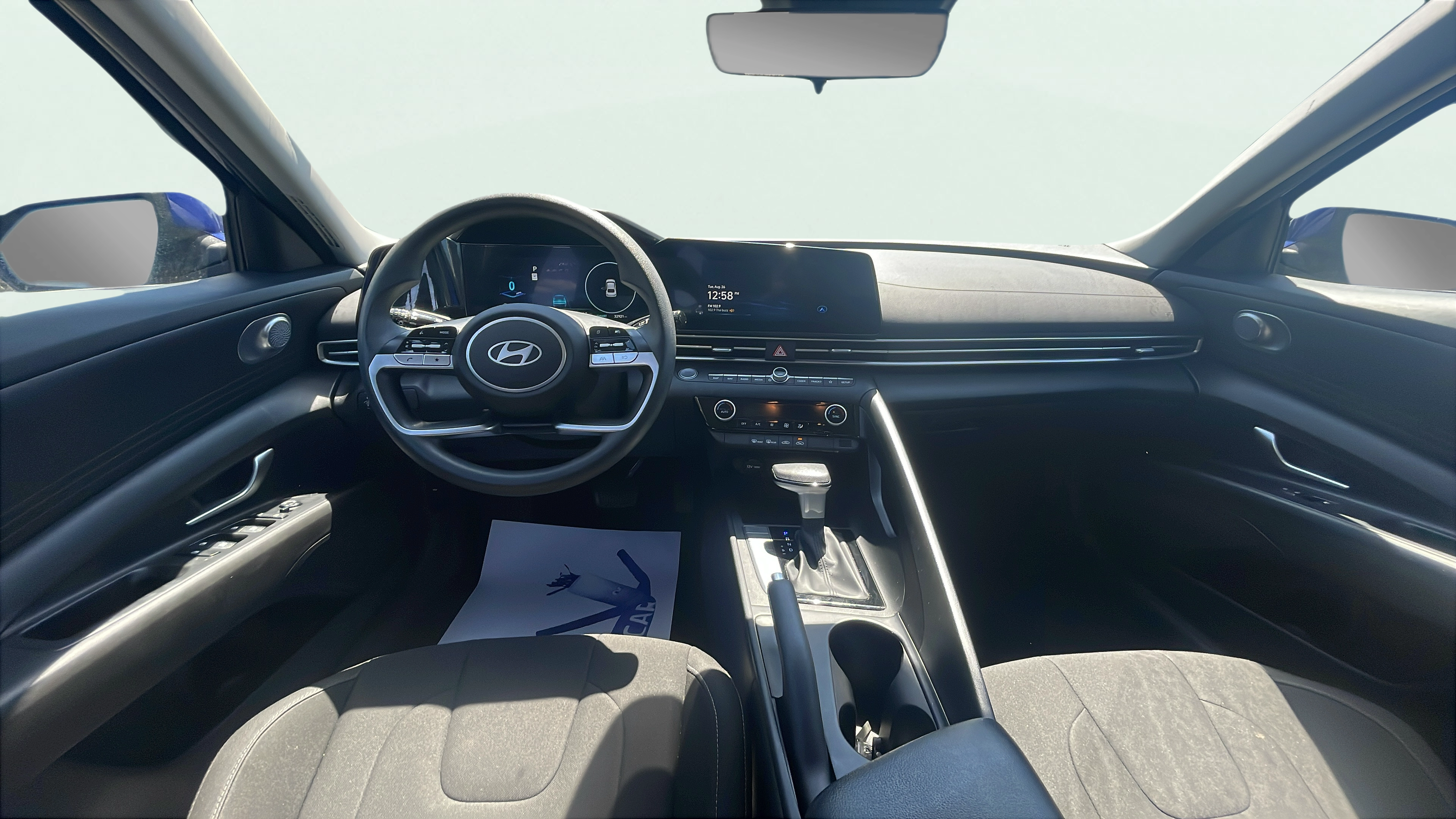 Vehicle interior 360 preview