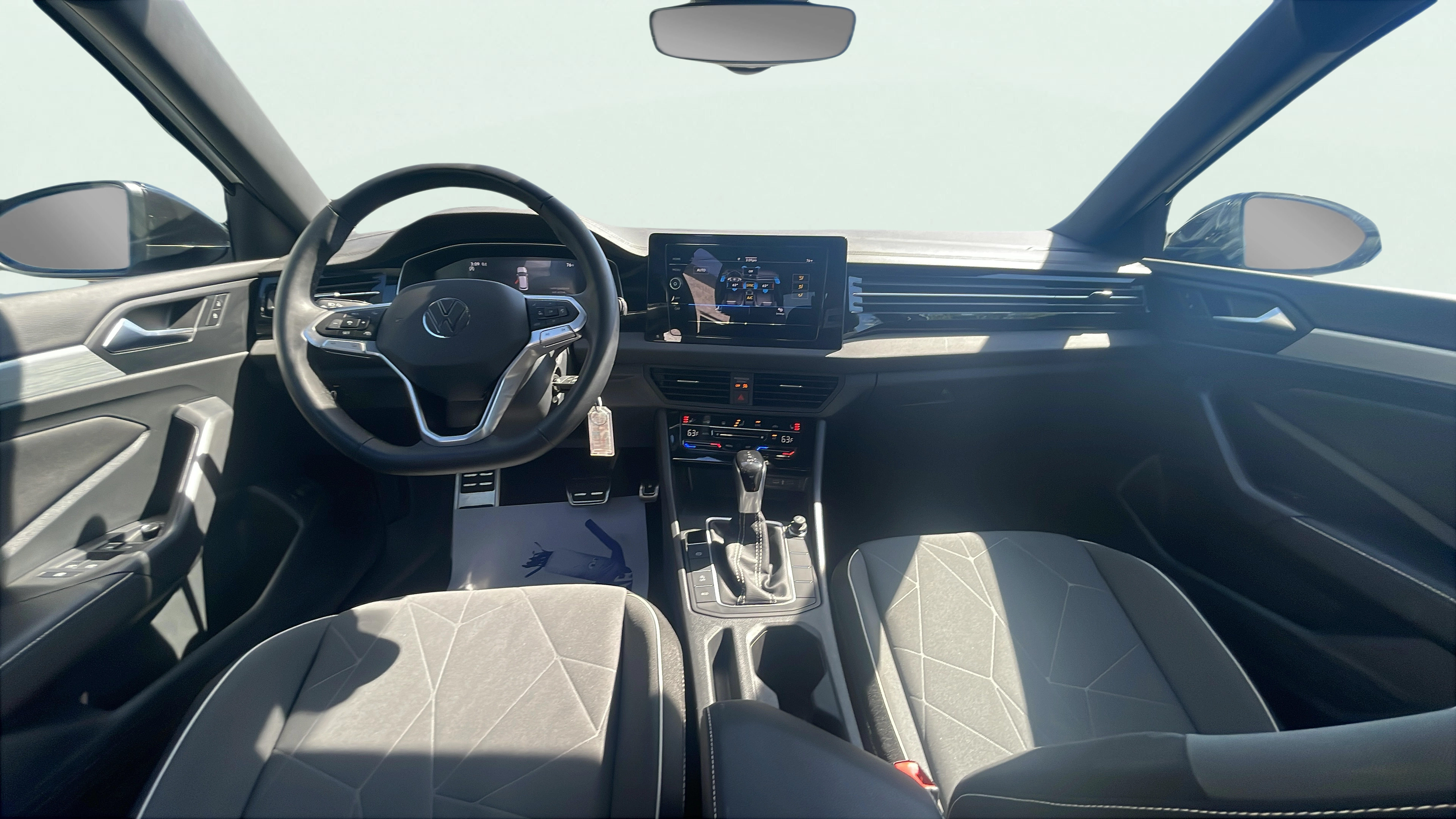 Vehicle interior 1