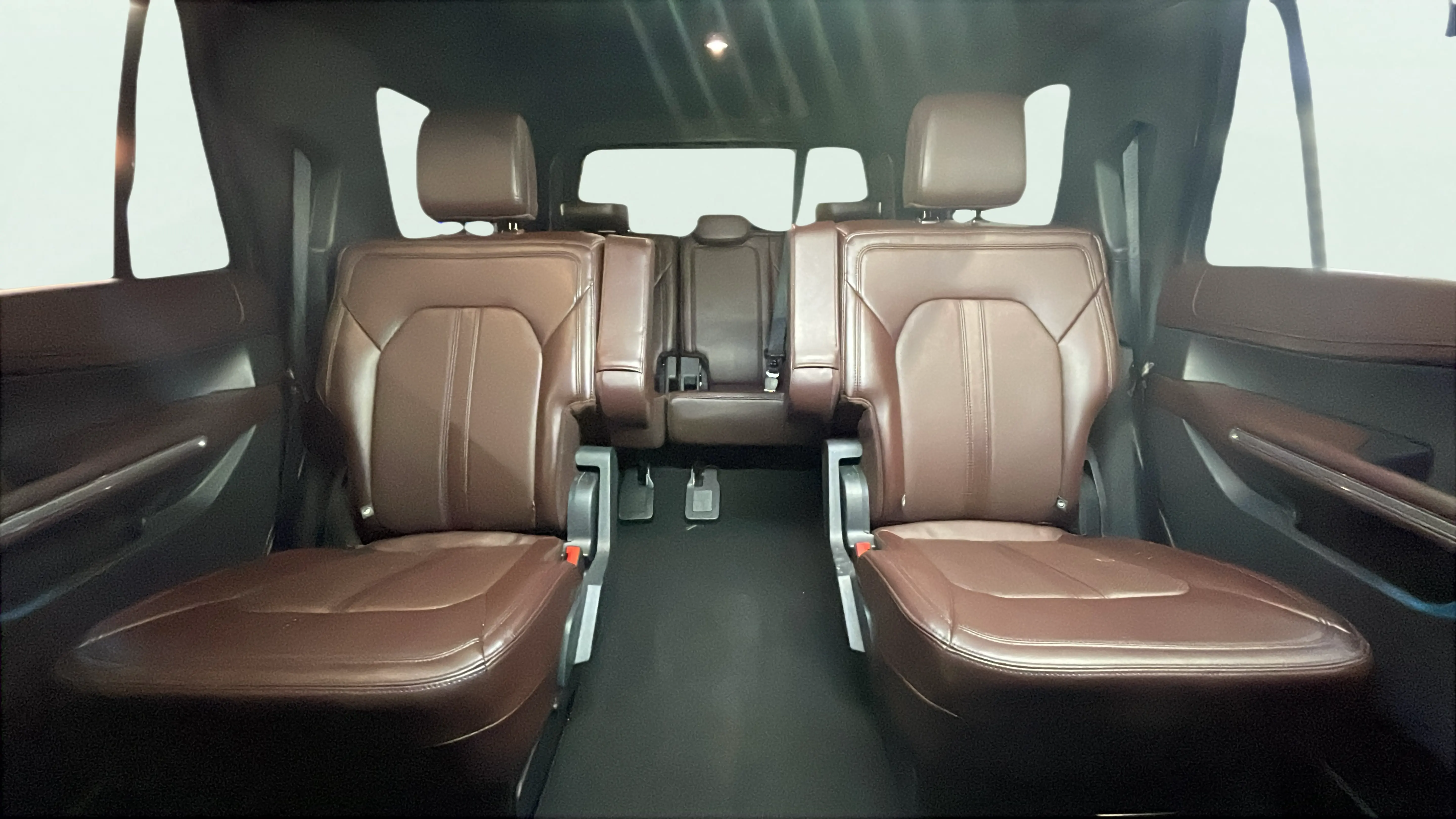 Vehicle interior 2