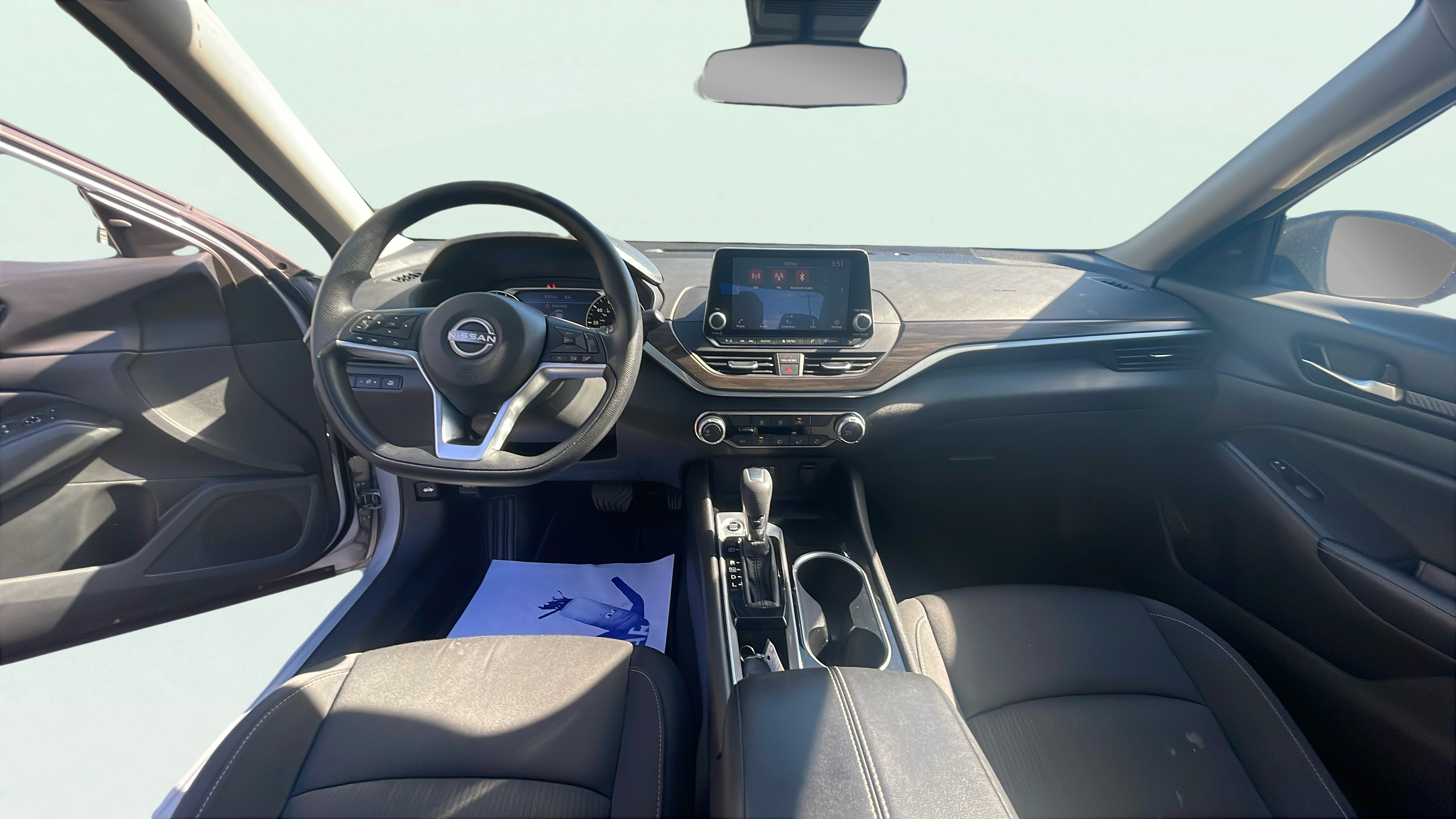 Vehicle interior 360 preview