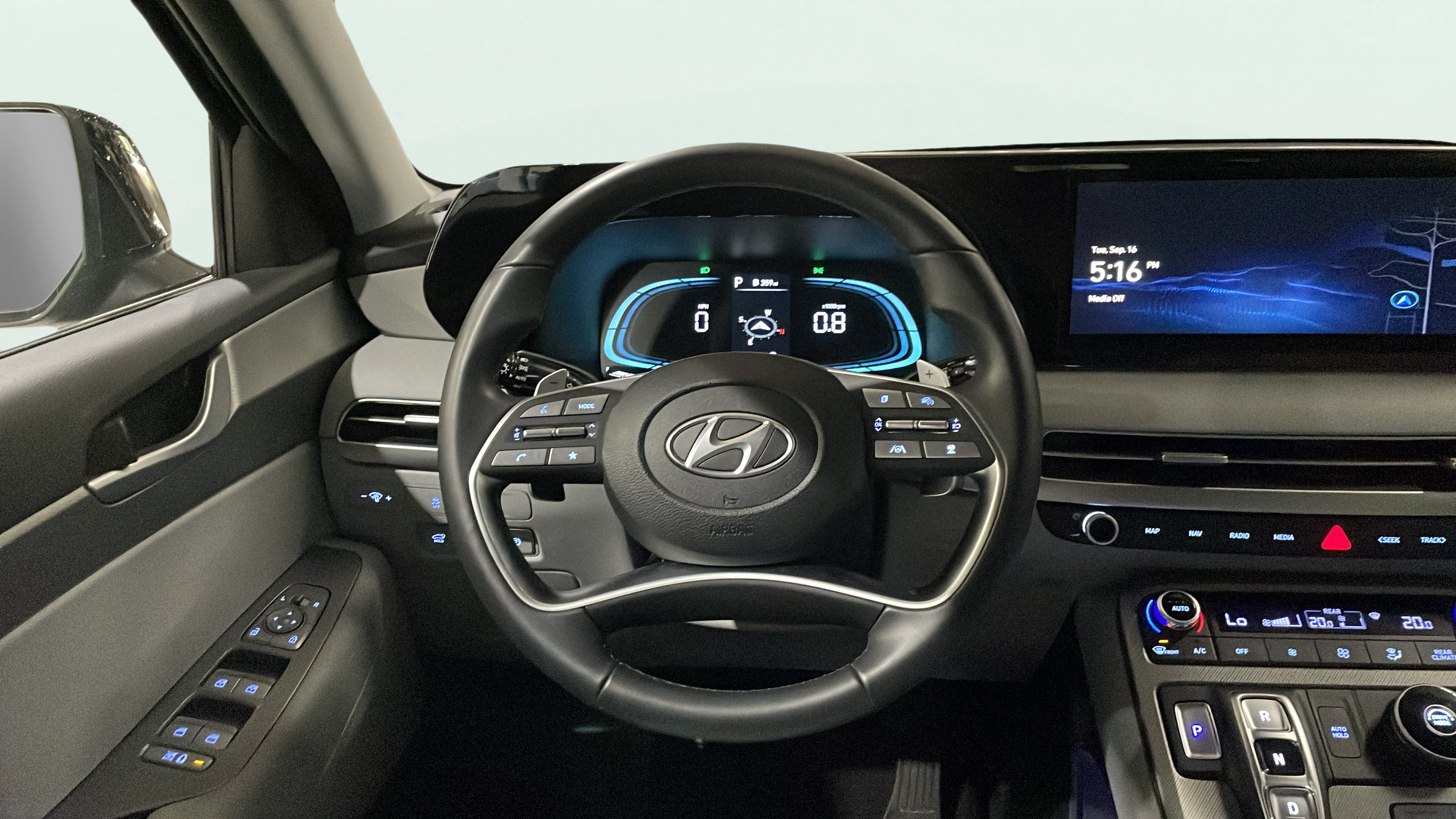 Vehicle interior 360 preview