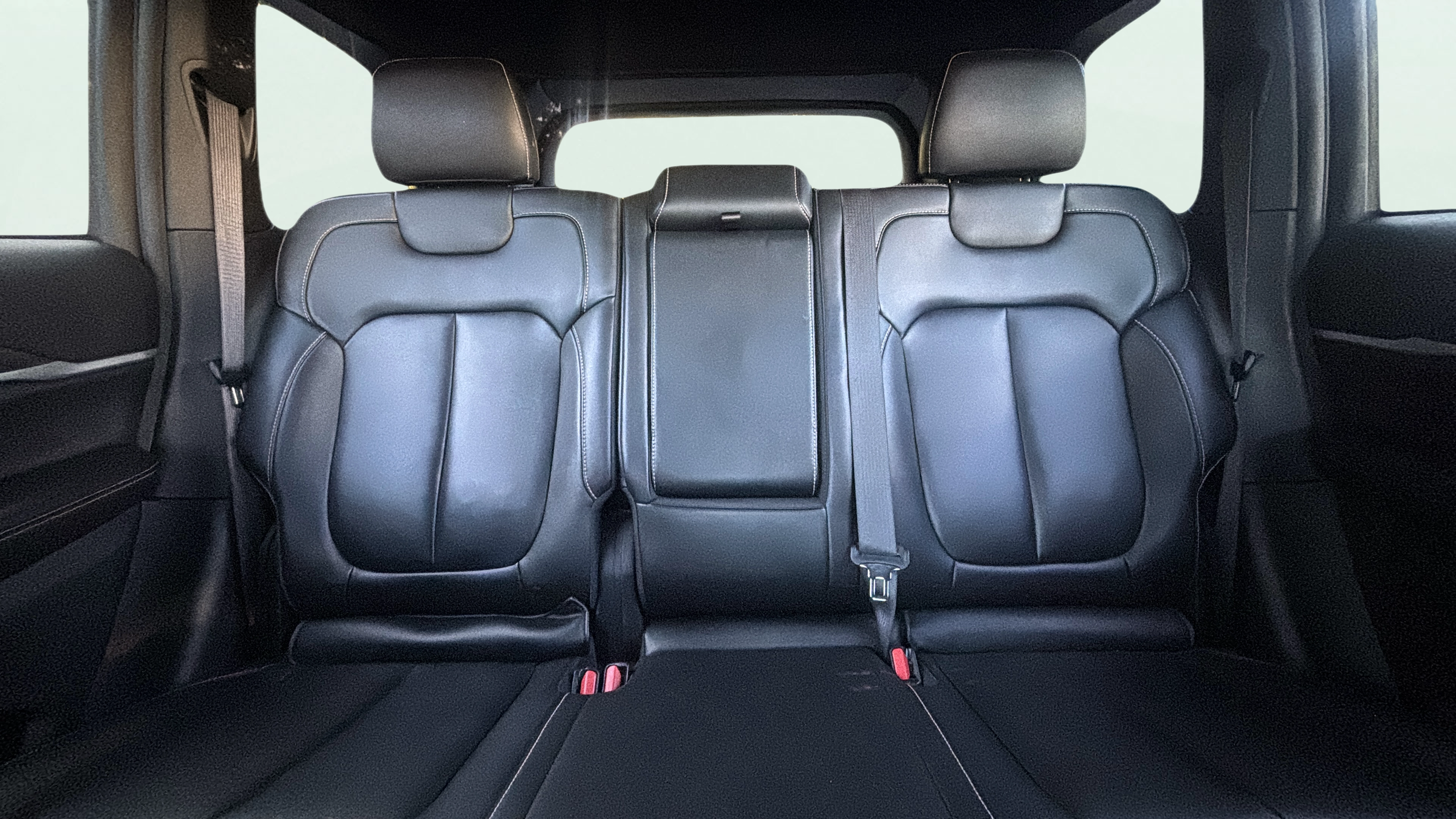 Vehicle interior 2