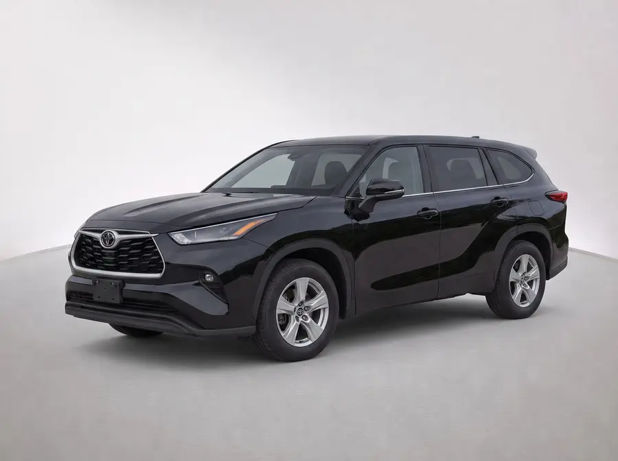 2024 Toyota Highlander — image 1 of 9