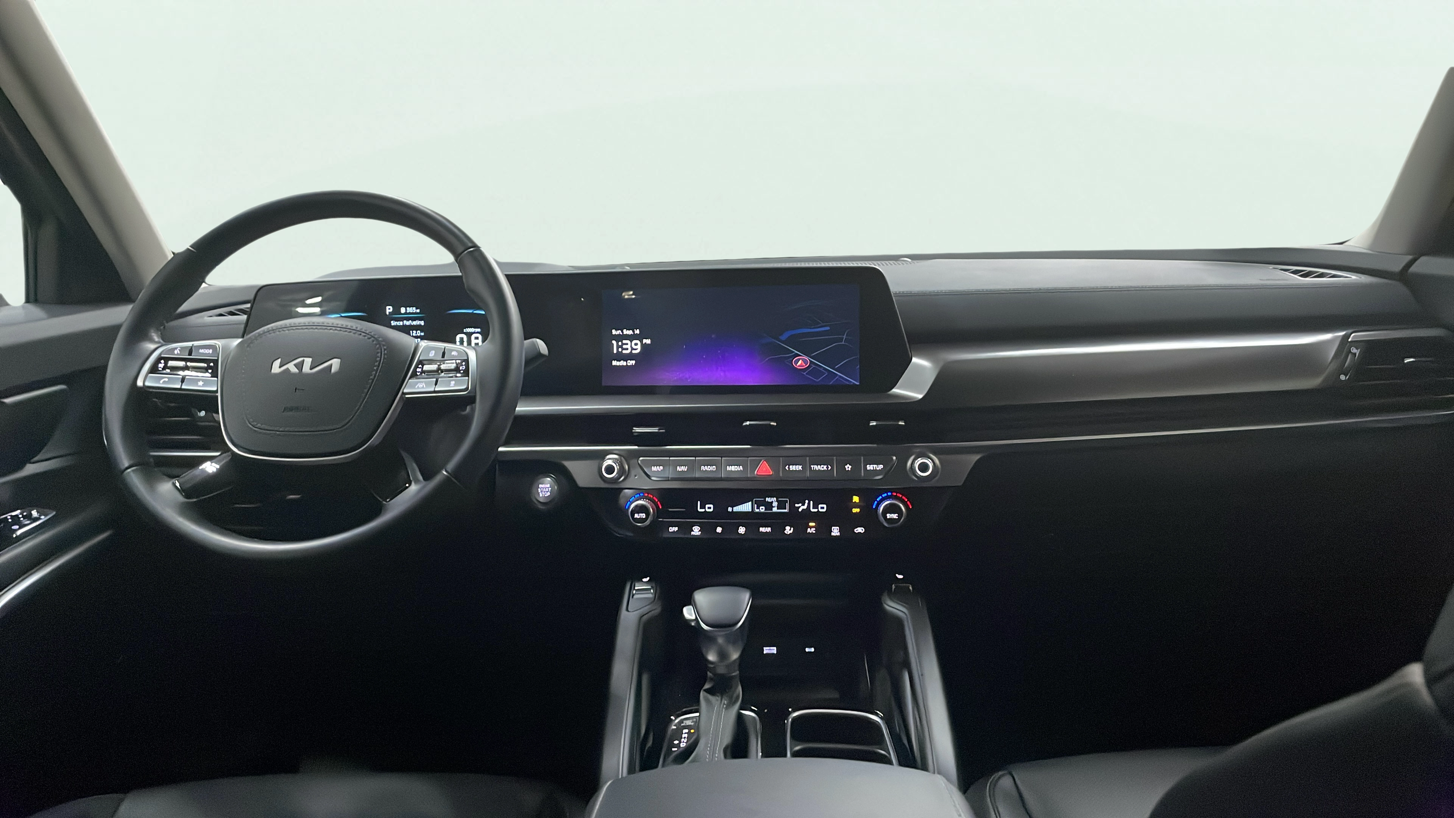Vehicle interior 360 preview