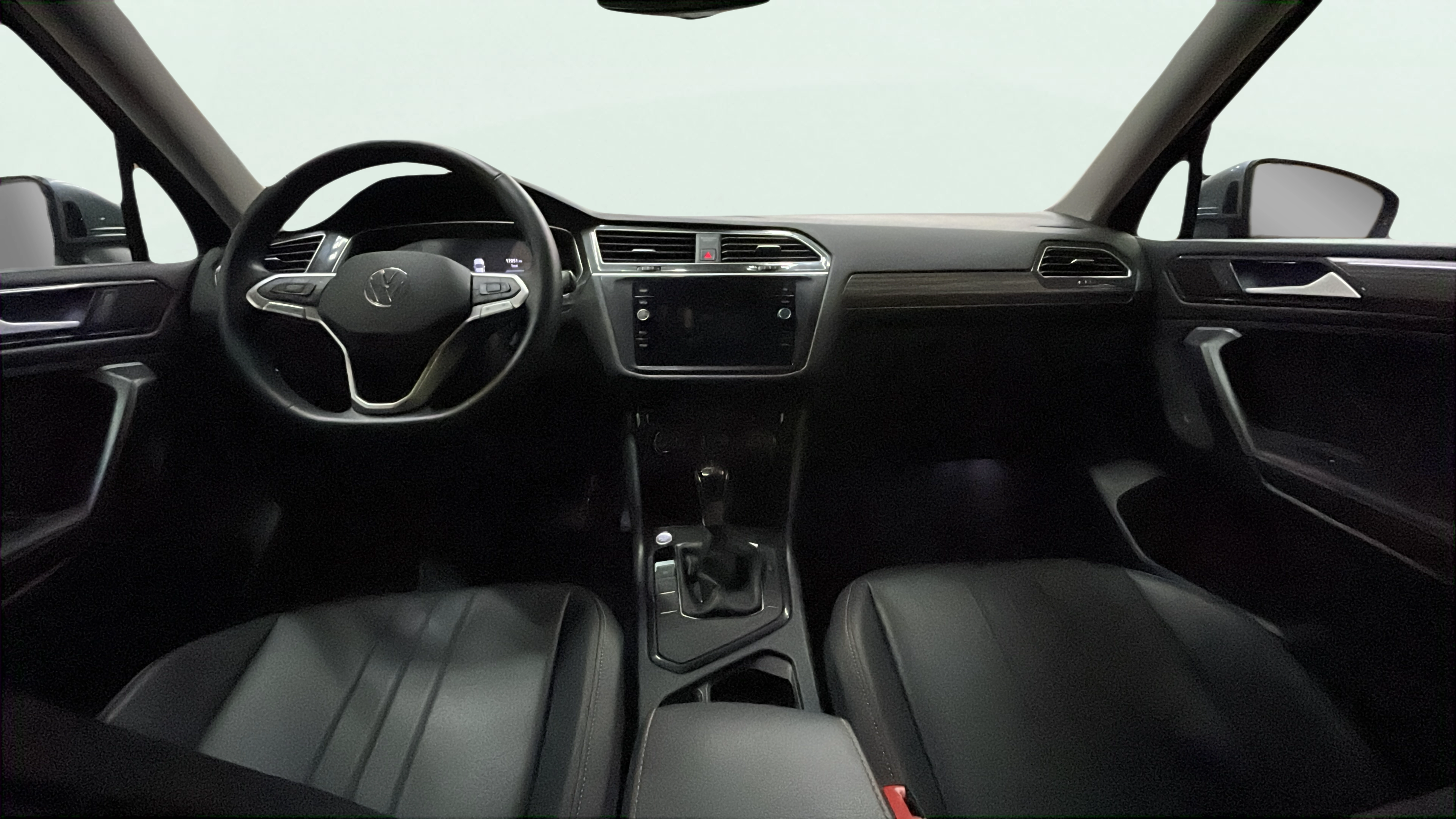 Vehicle interior 360 preview