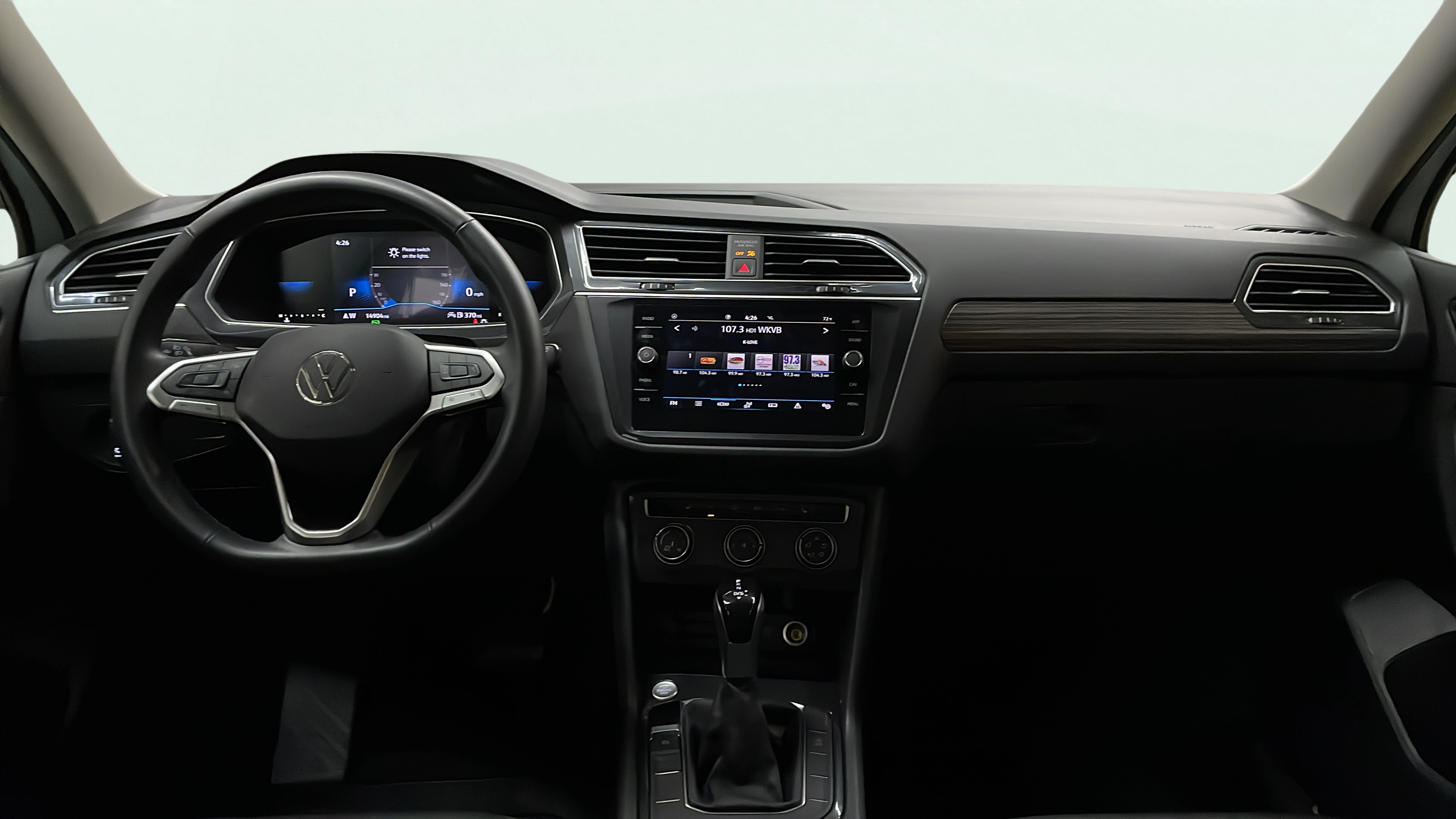 Vehicle interior 360 preview