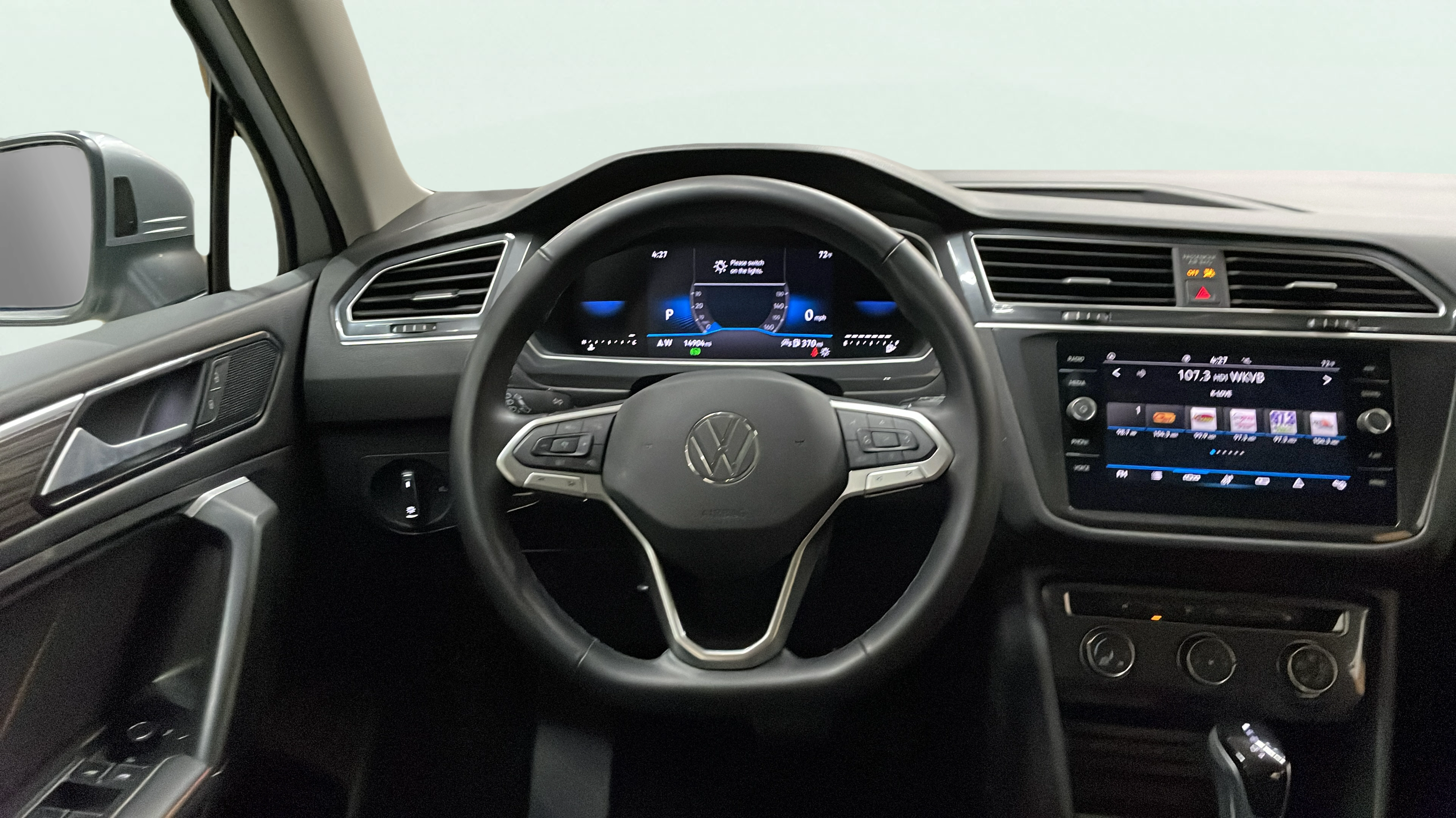 Vehicle interior 1