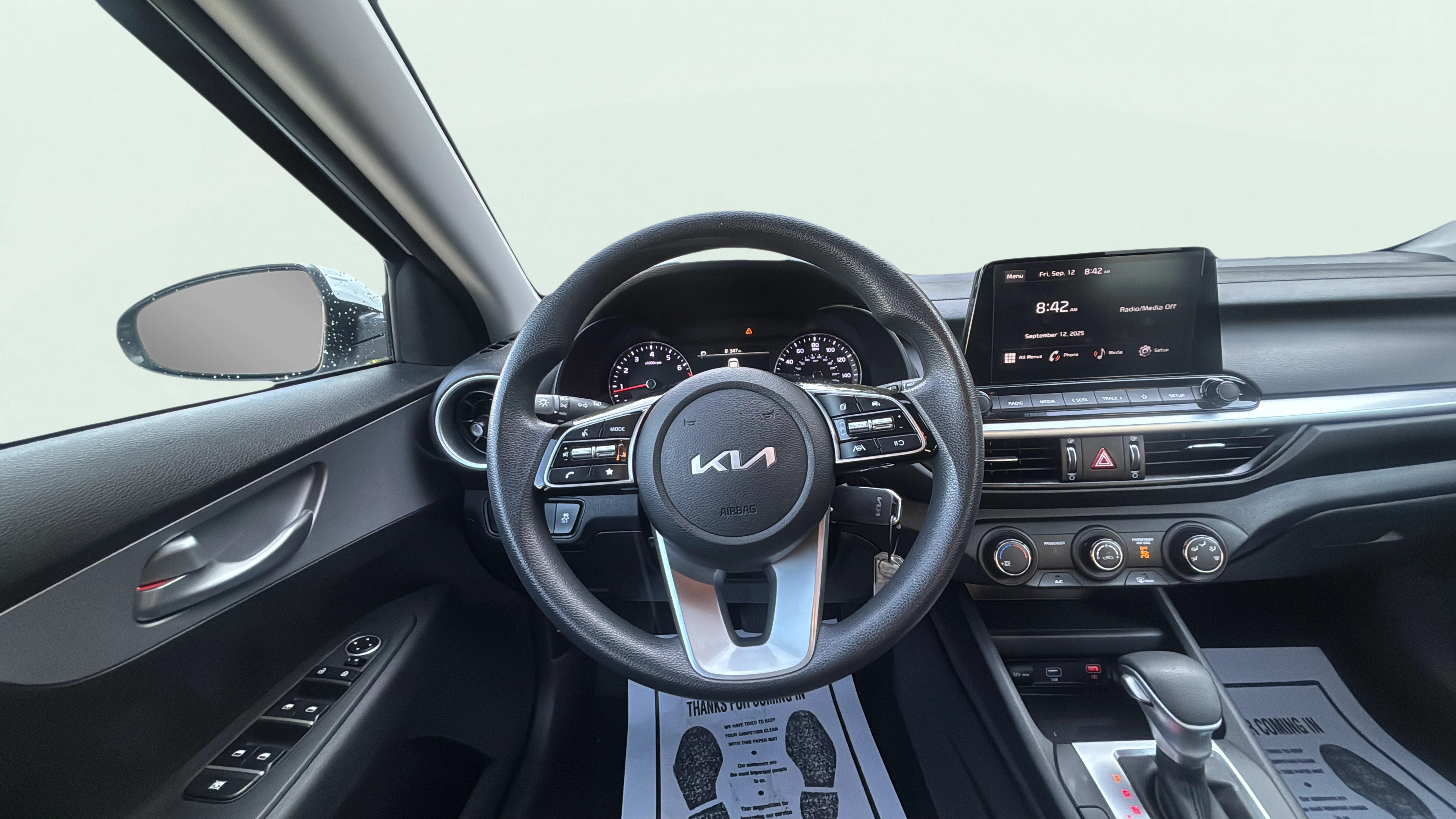 Vehicle interior 360 preview