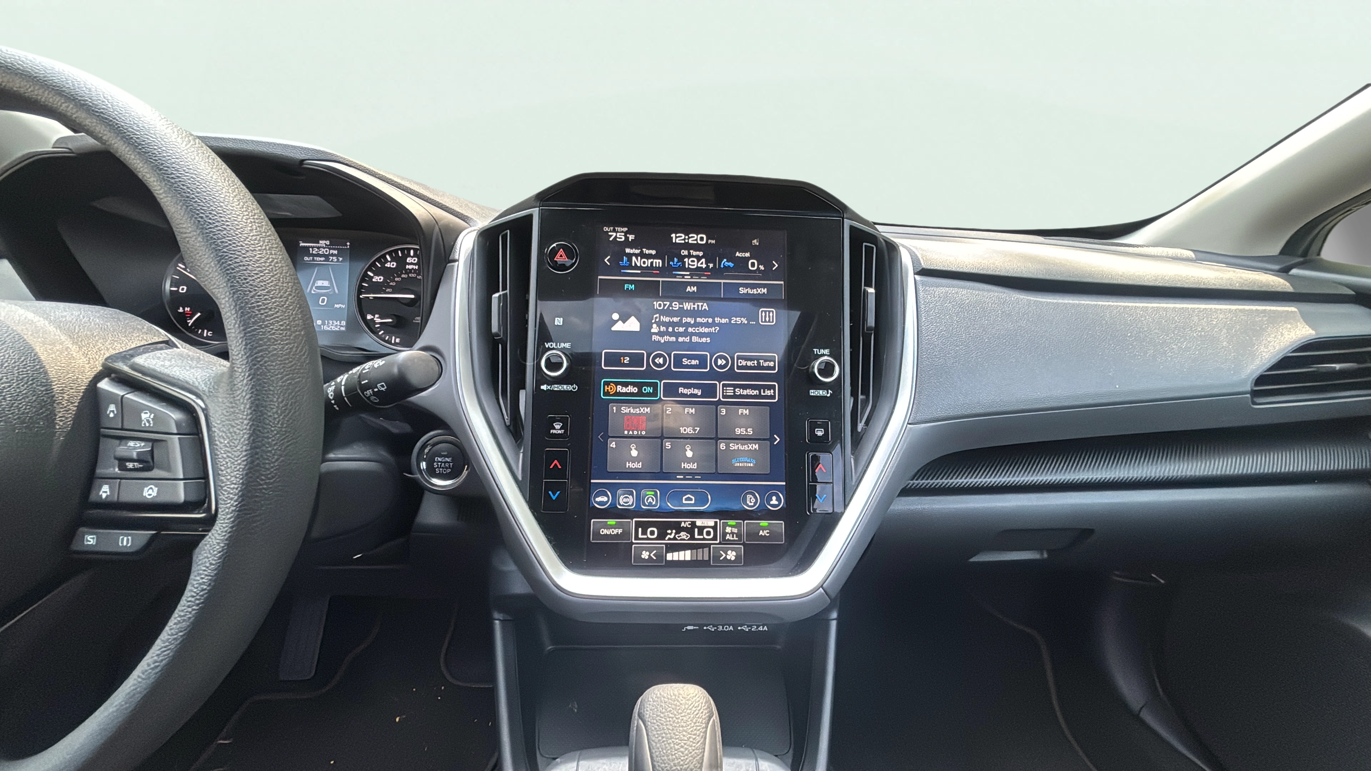 Vehicle interior 360 preview