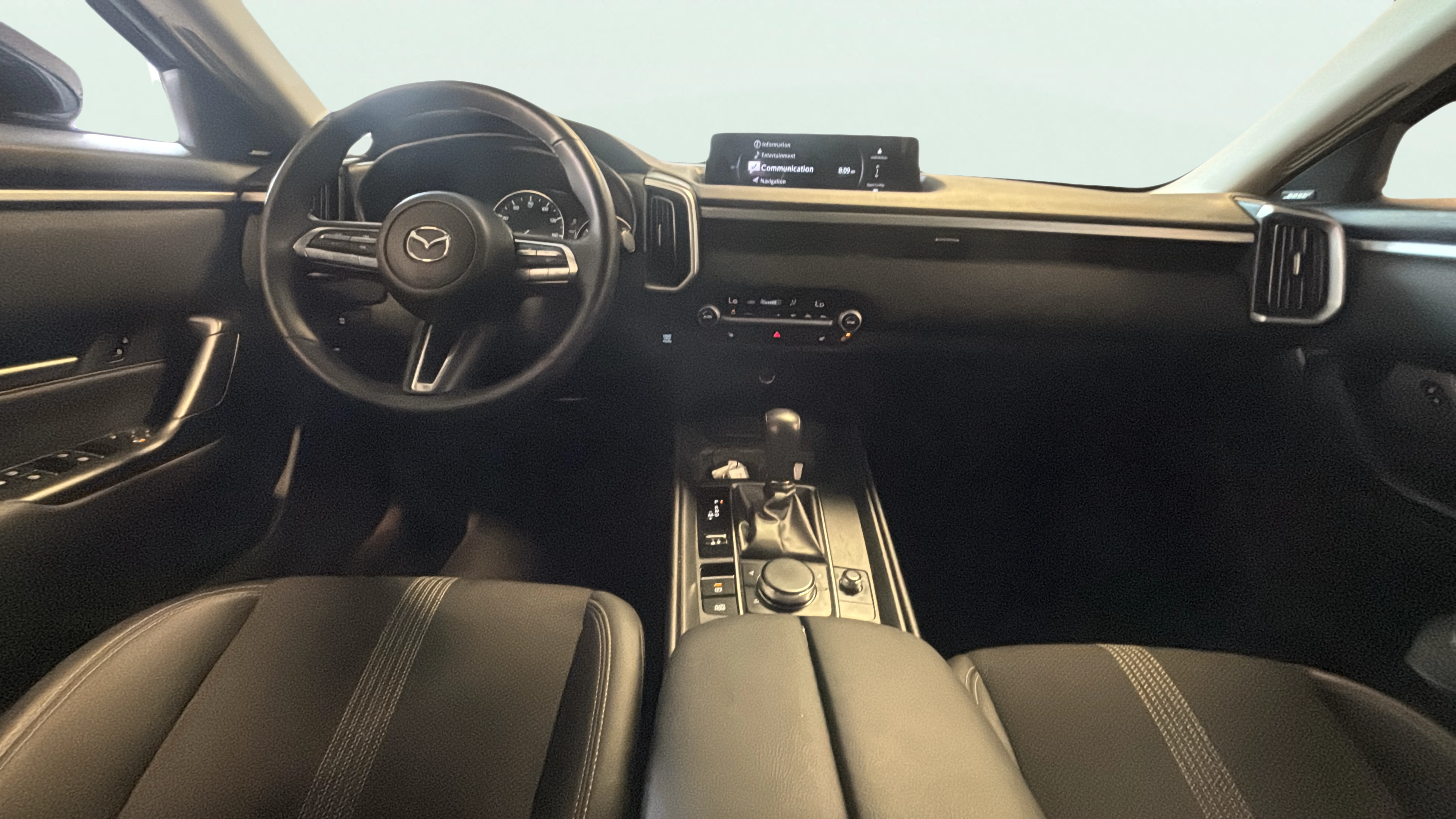 Vehicle interior 360 preview