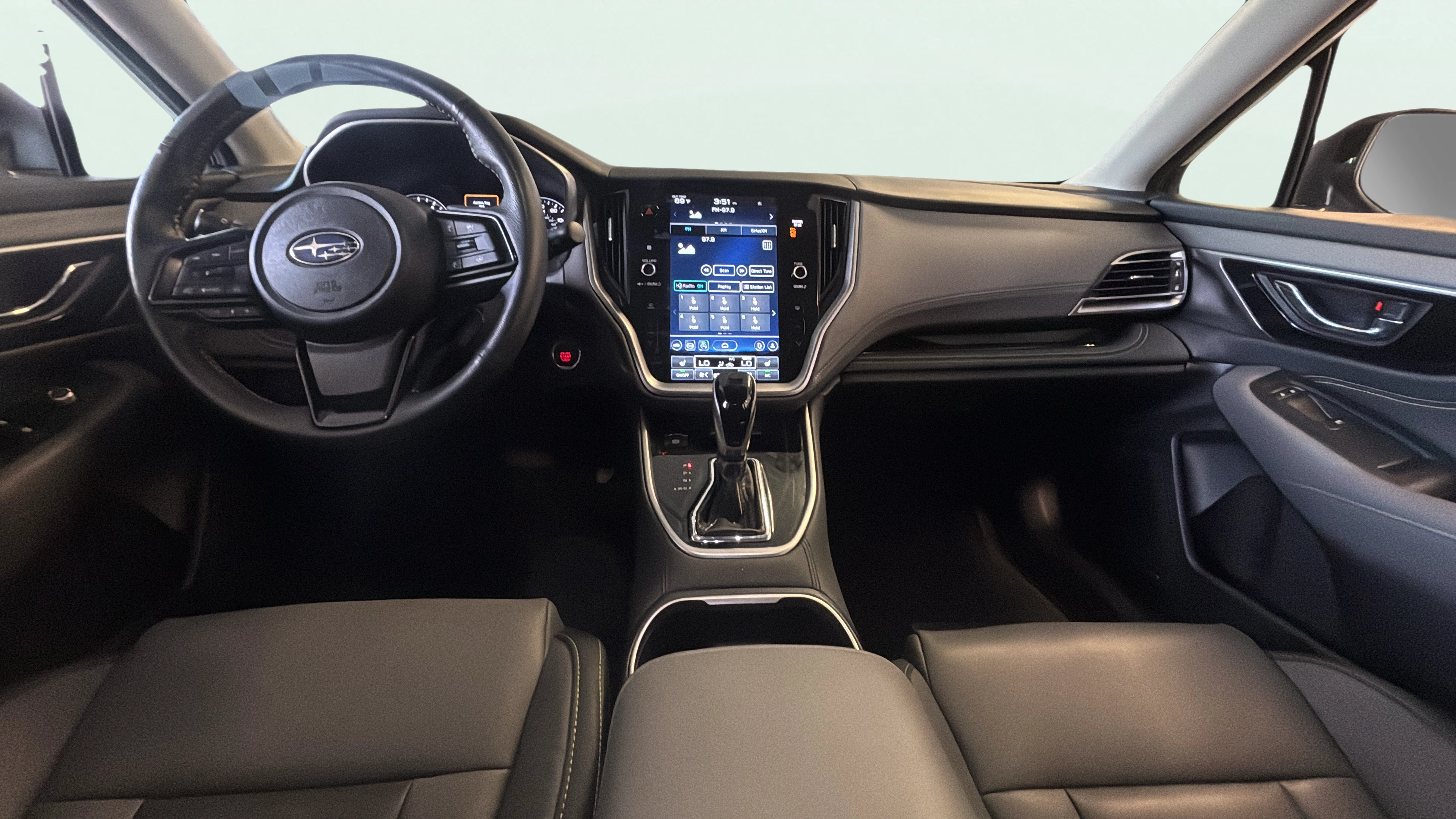 Vehicle interior 360 preview
