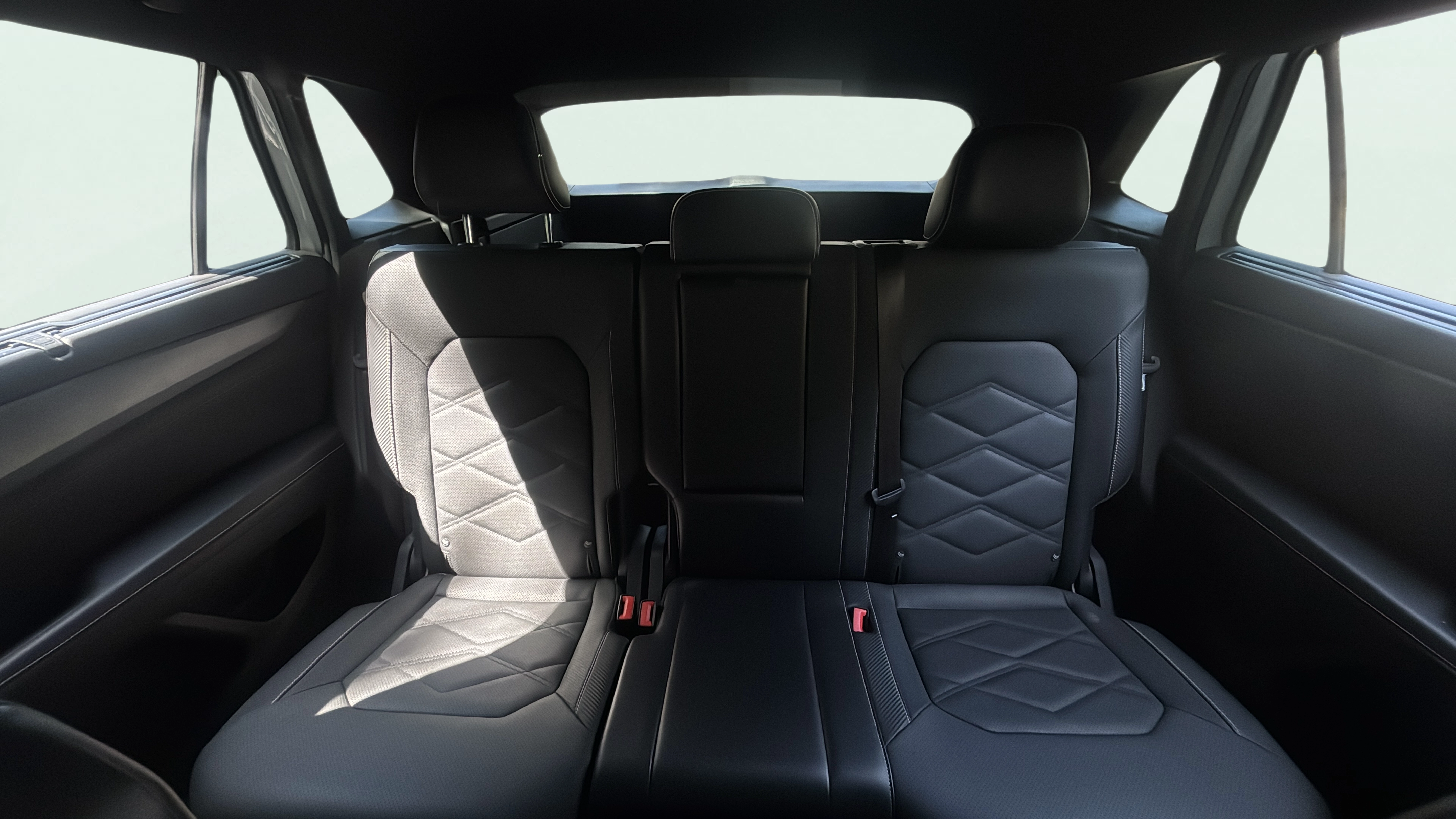 Vehicle interior 2