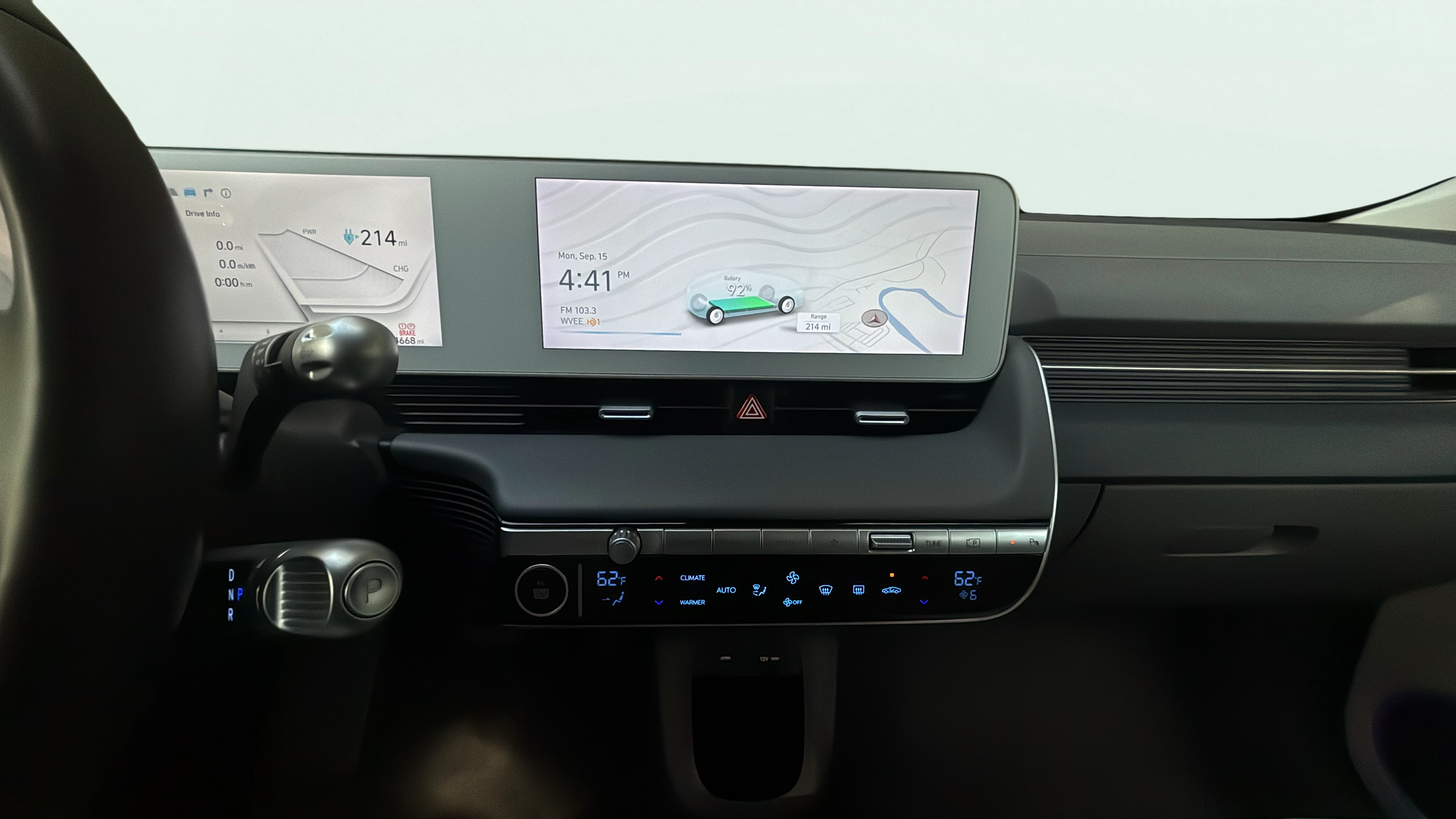 Vehicle interior 360 preview