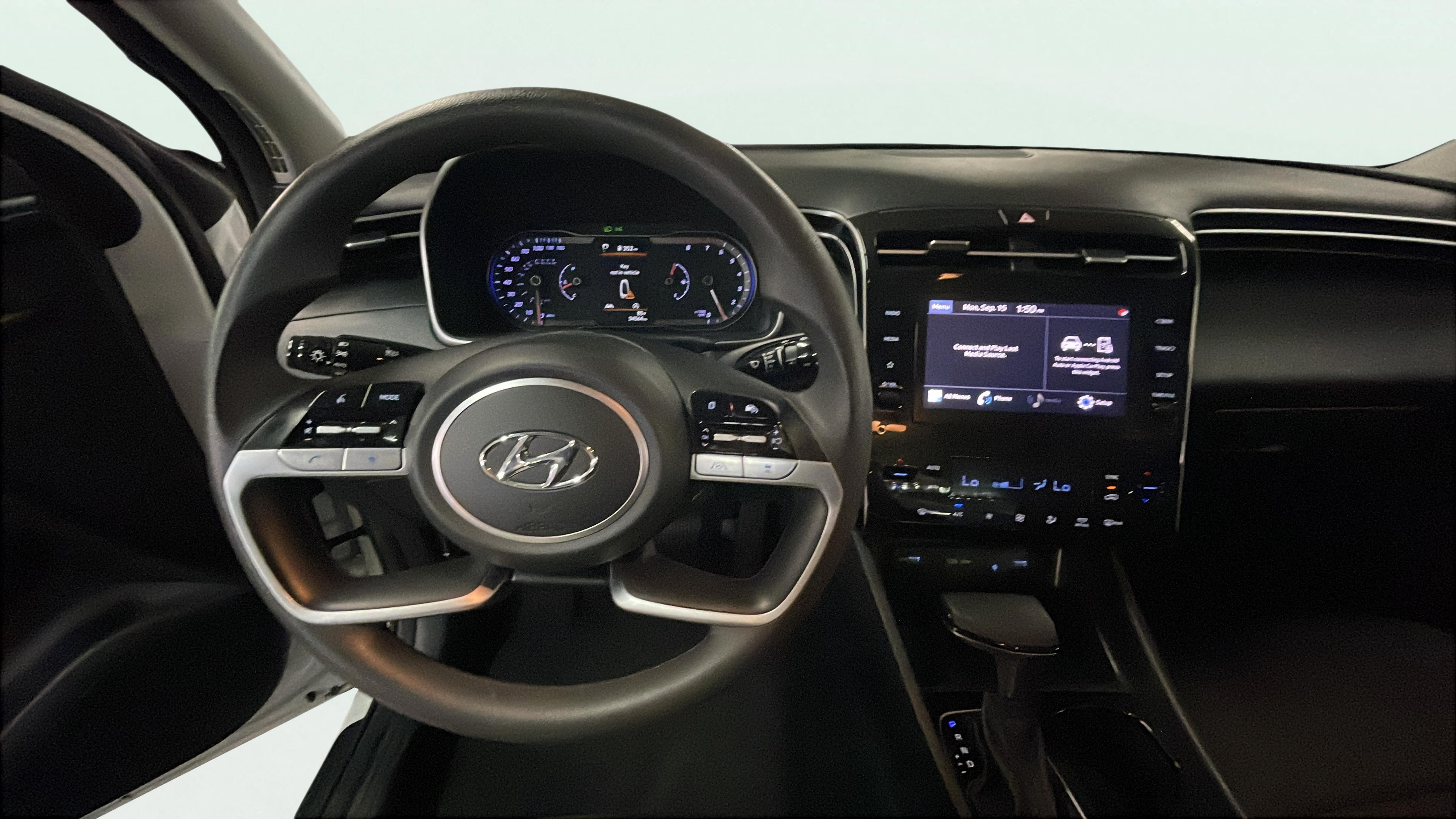 Vehicle interior 360 preview