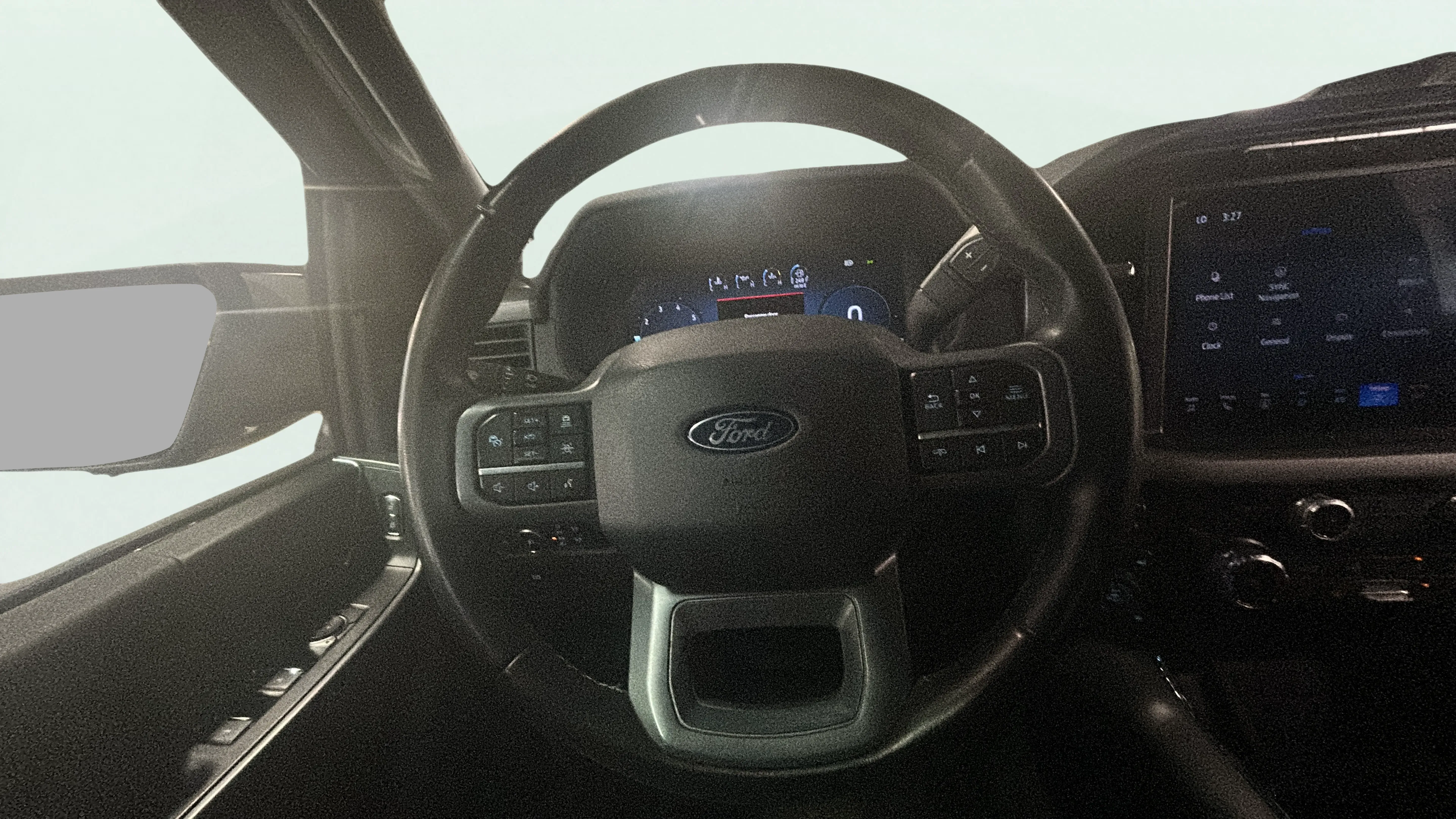 Vehicle interior 360 preview