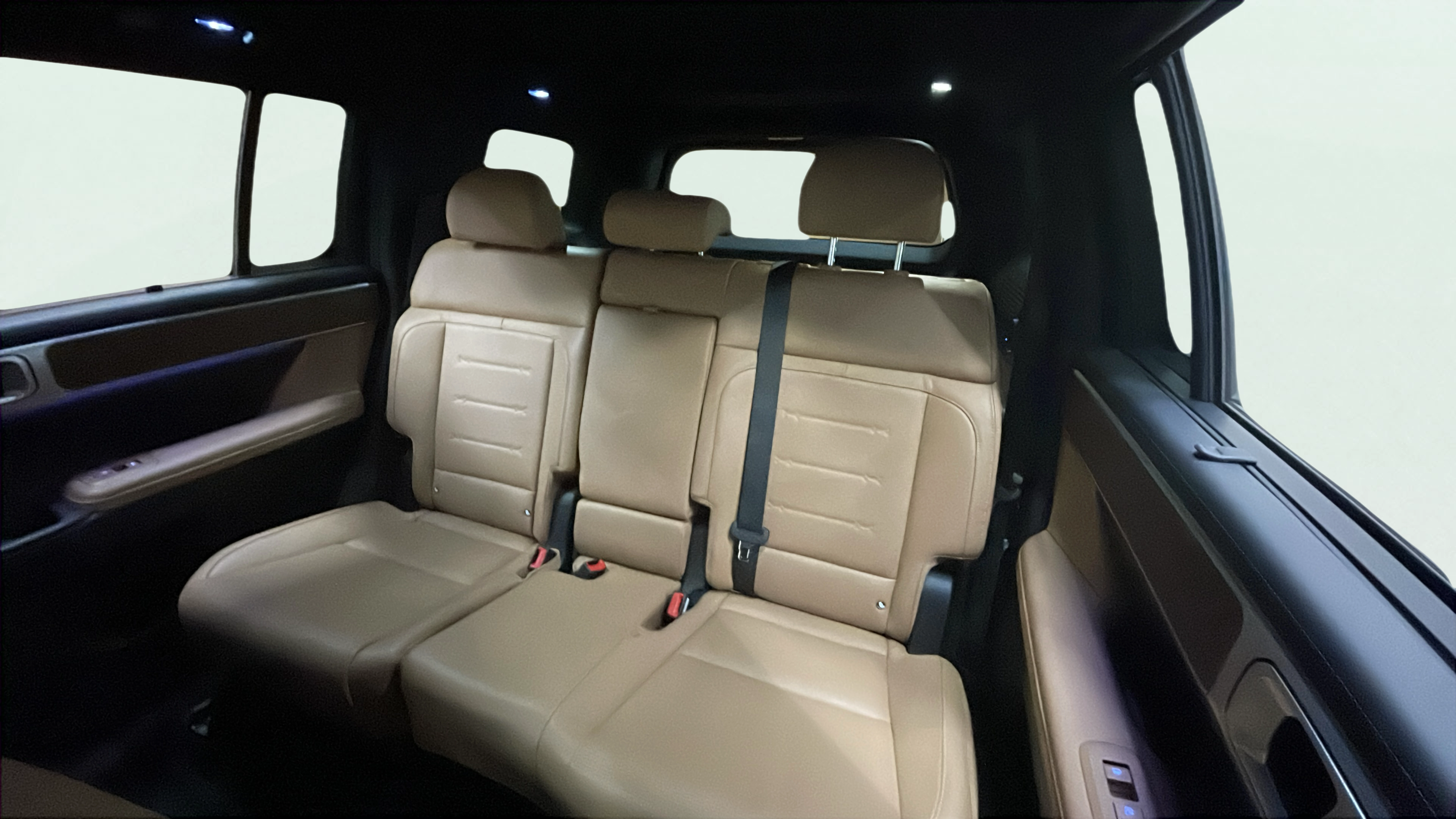 Vehicle interior 2