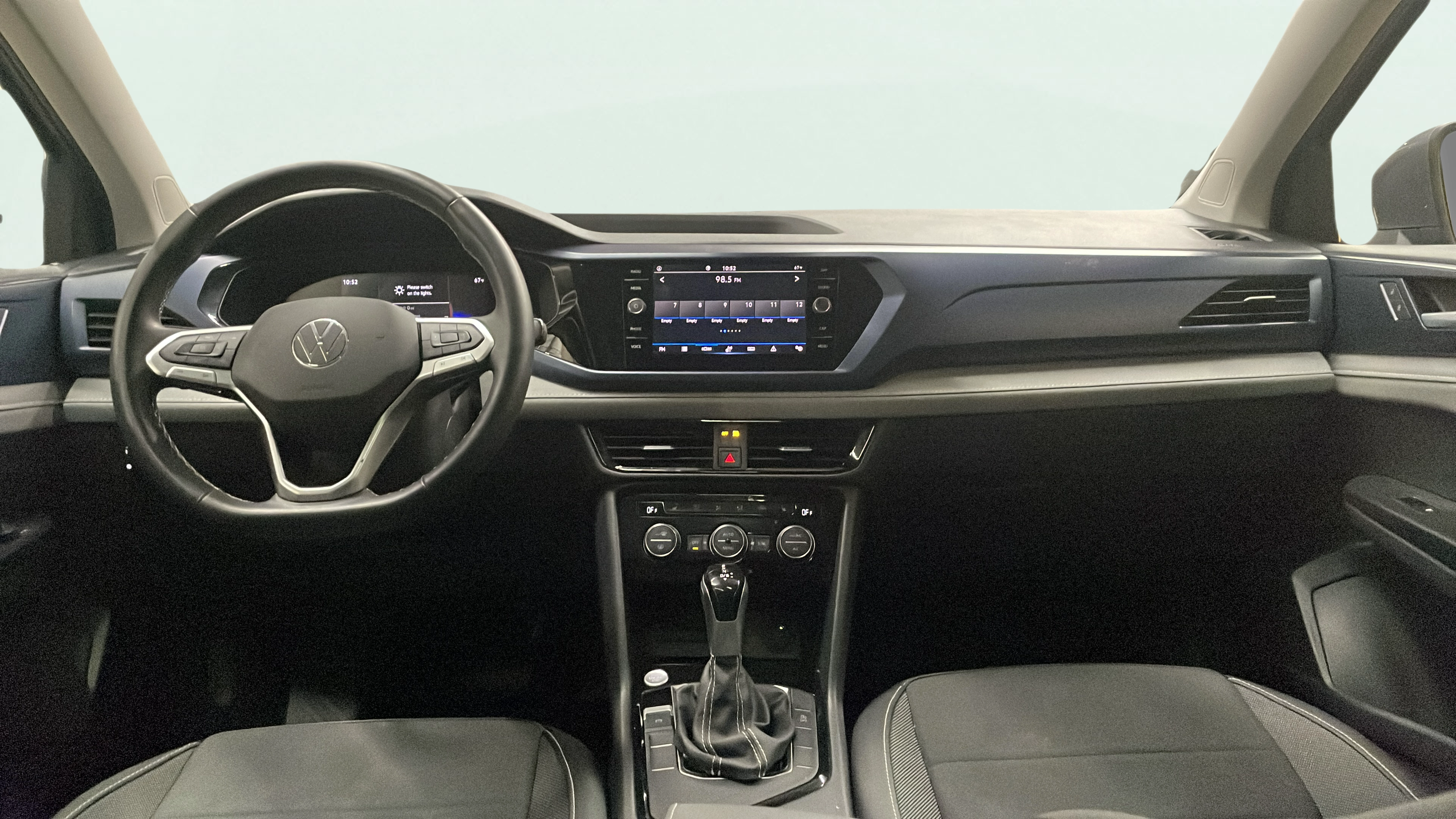 Vehicle interior 360 preview