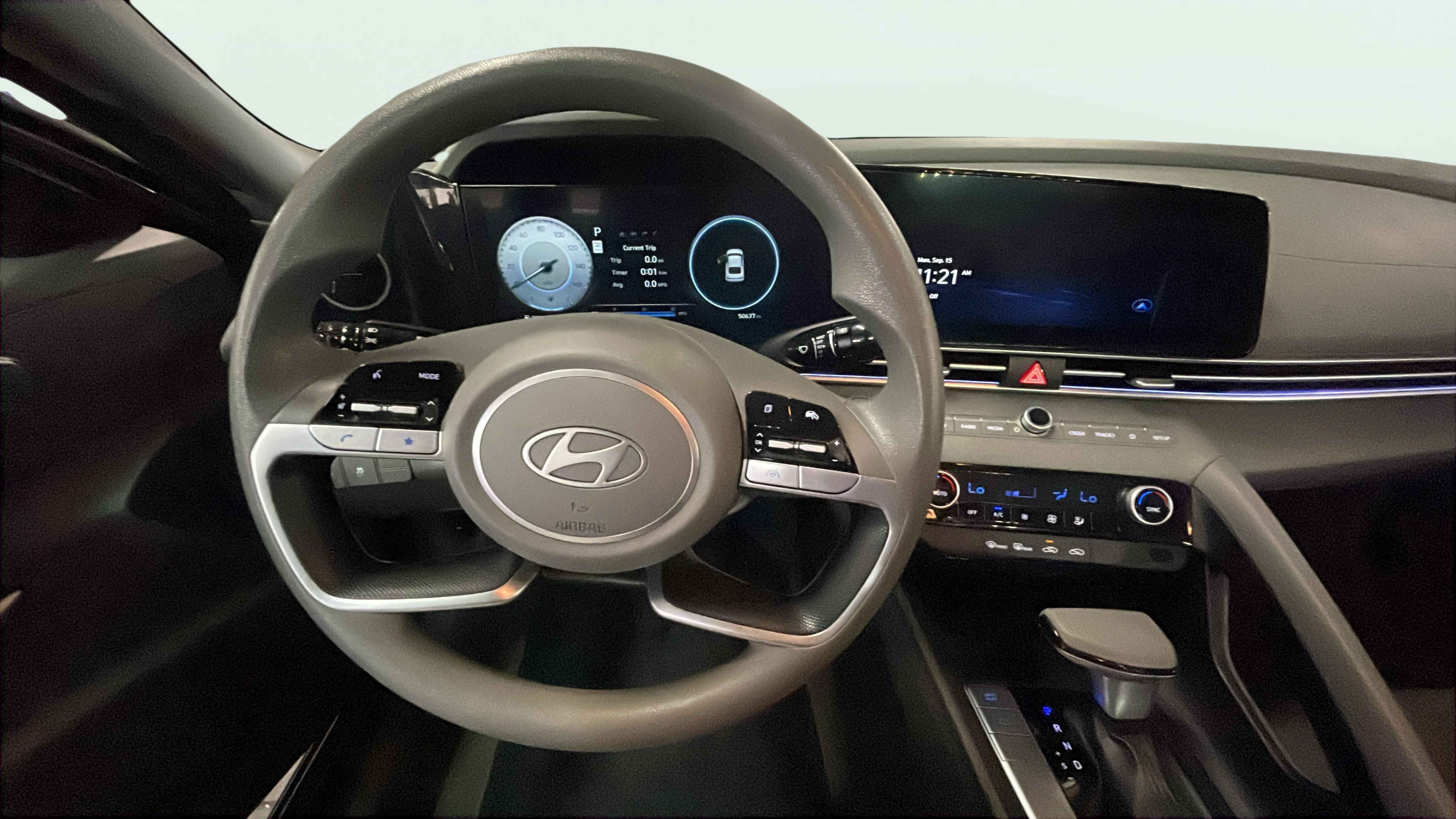 Vehicle interior 360 preview