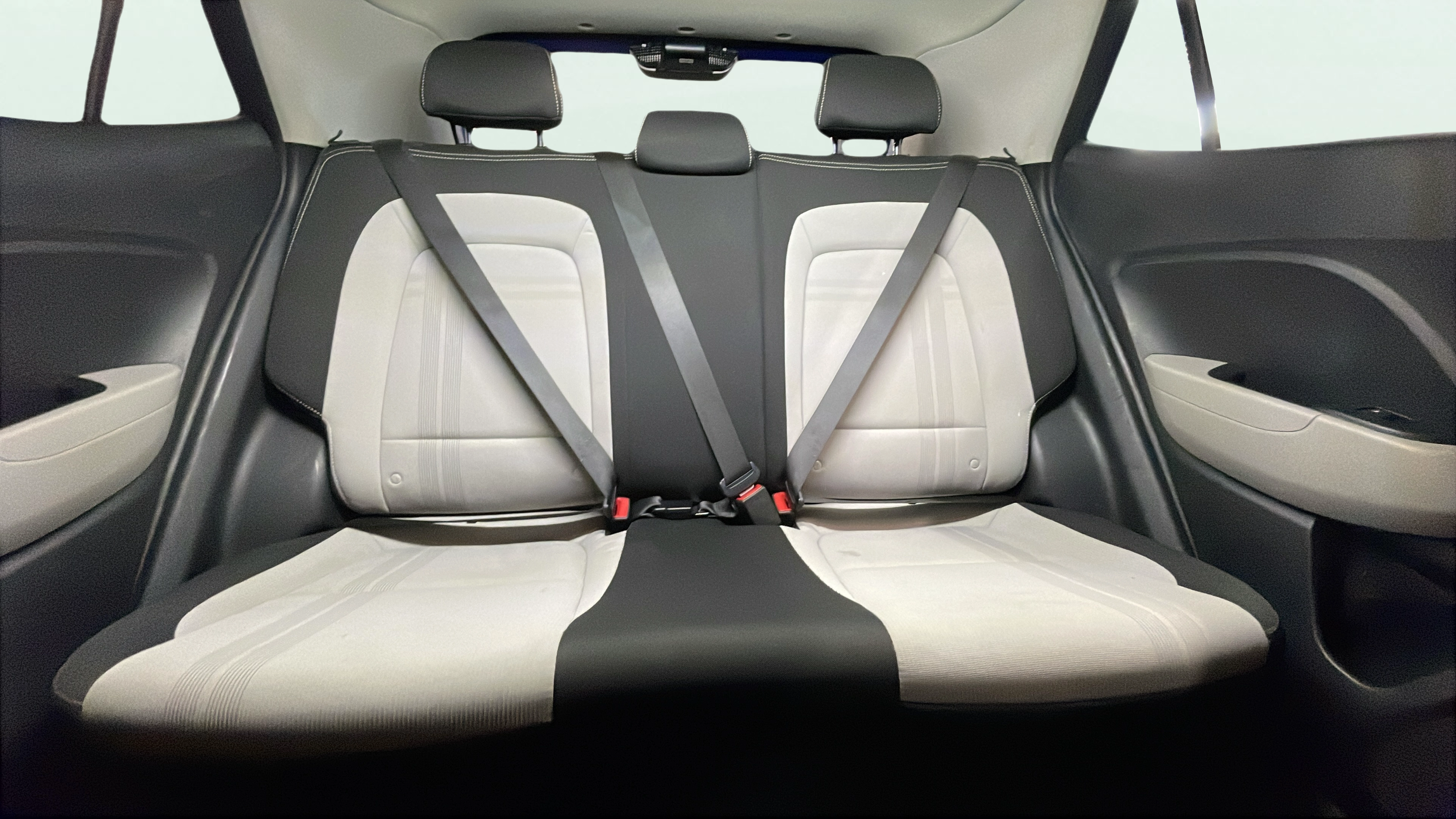 Vehicle interior 2