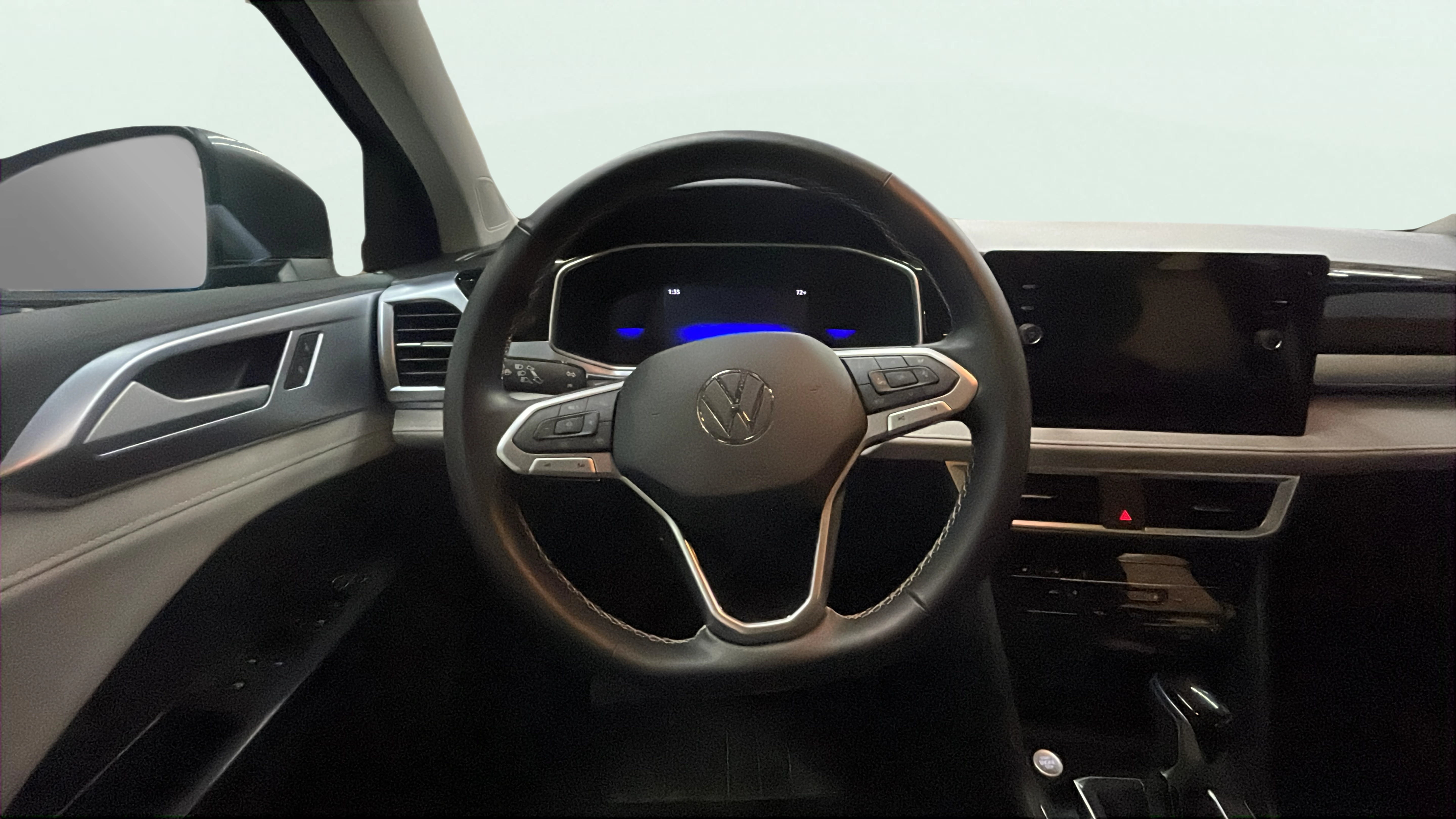 Vehicle interior 1