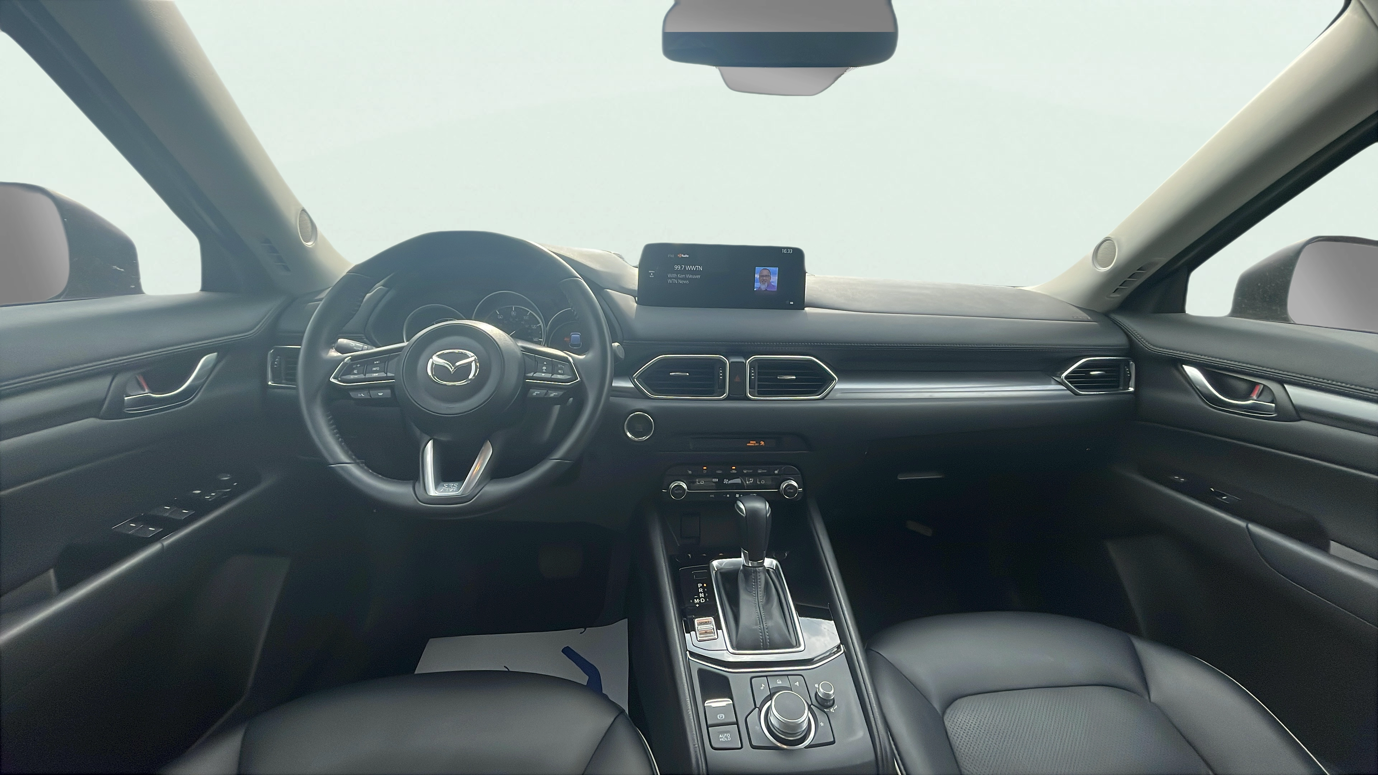 Vehicle interior 360 preview